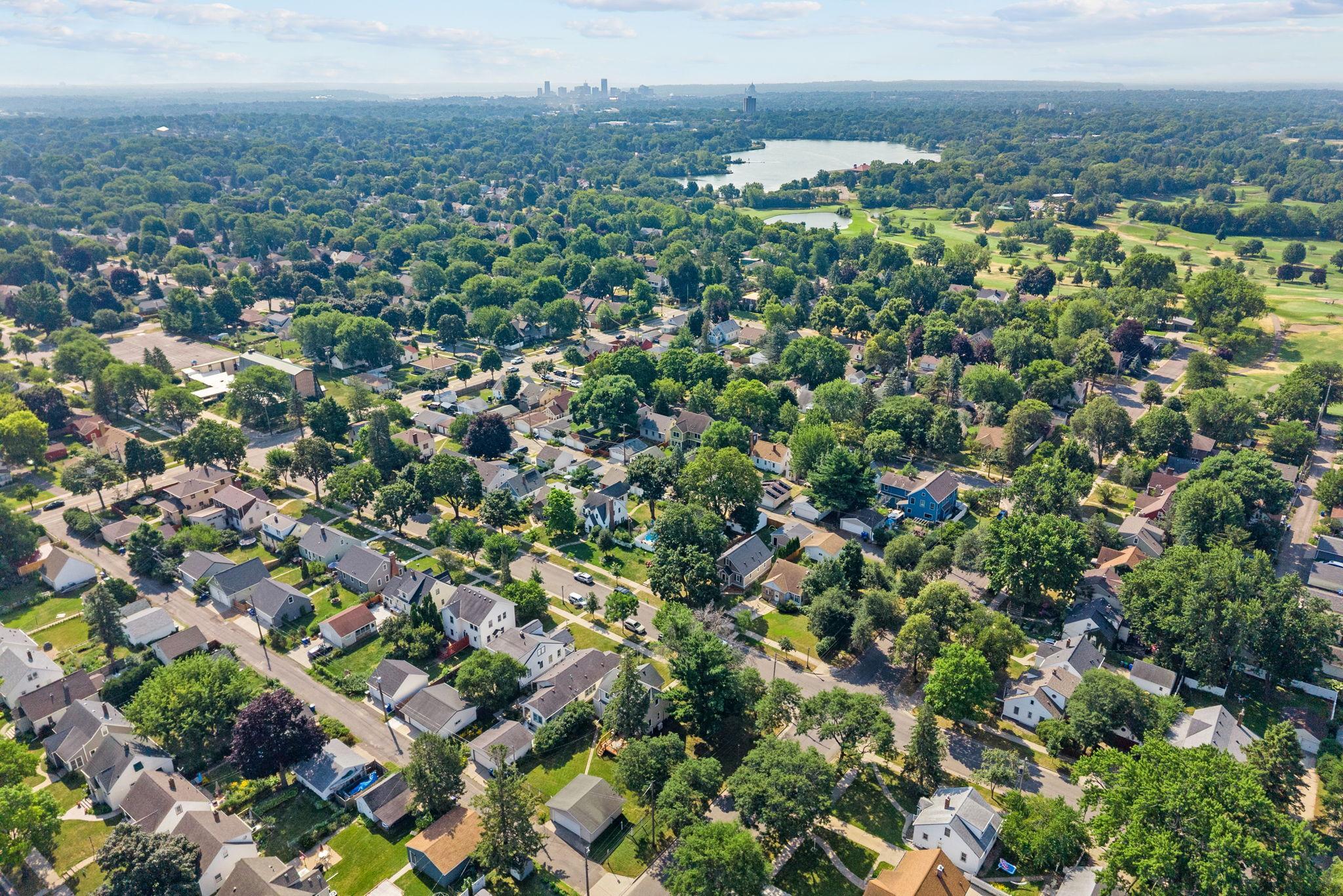 View of Residential at 1153 Idaho Avenue, Saint Paul MN 55108, Saint Paul (53 of 58) - Mike Wilen | Minnesota Team Real Estate
