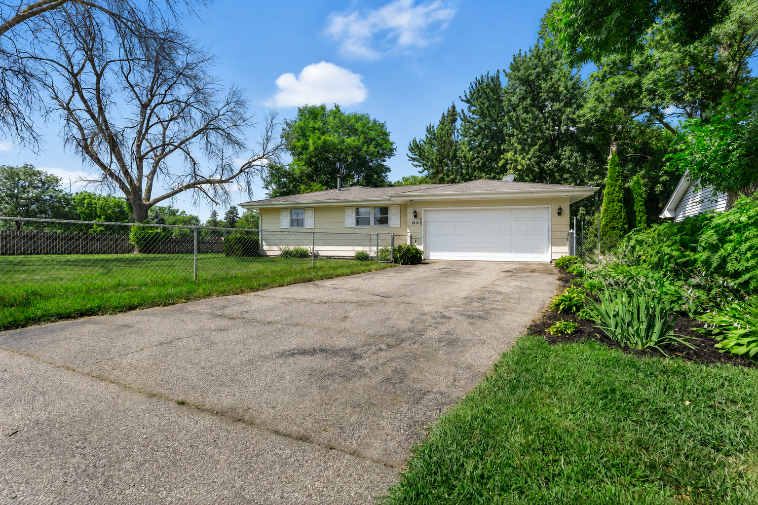 View of Residential at 3818 103rd Street, Bloomington MN 55431, Bloomington (4 of 44) - Mike Wilen | Minnesota Team Real Estate