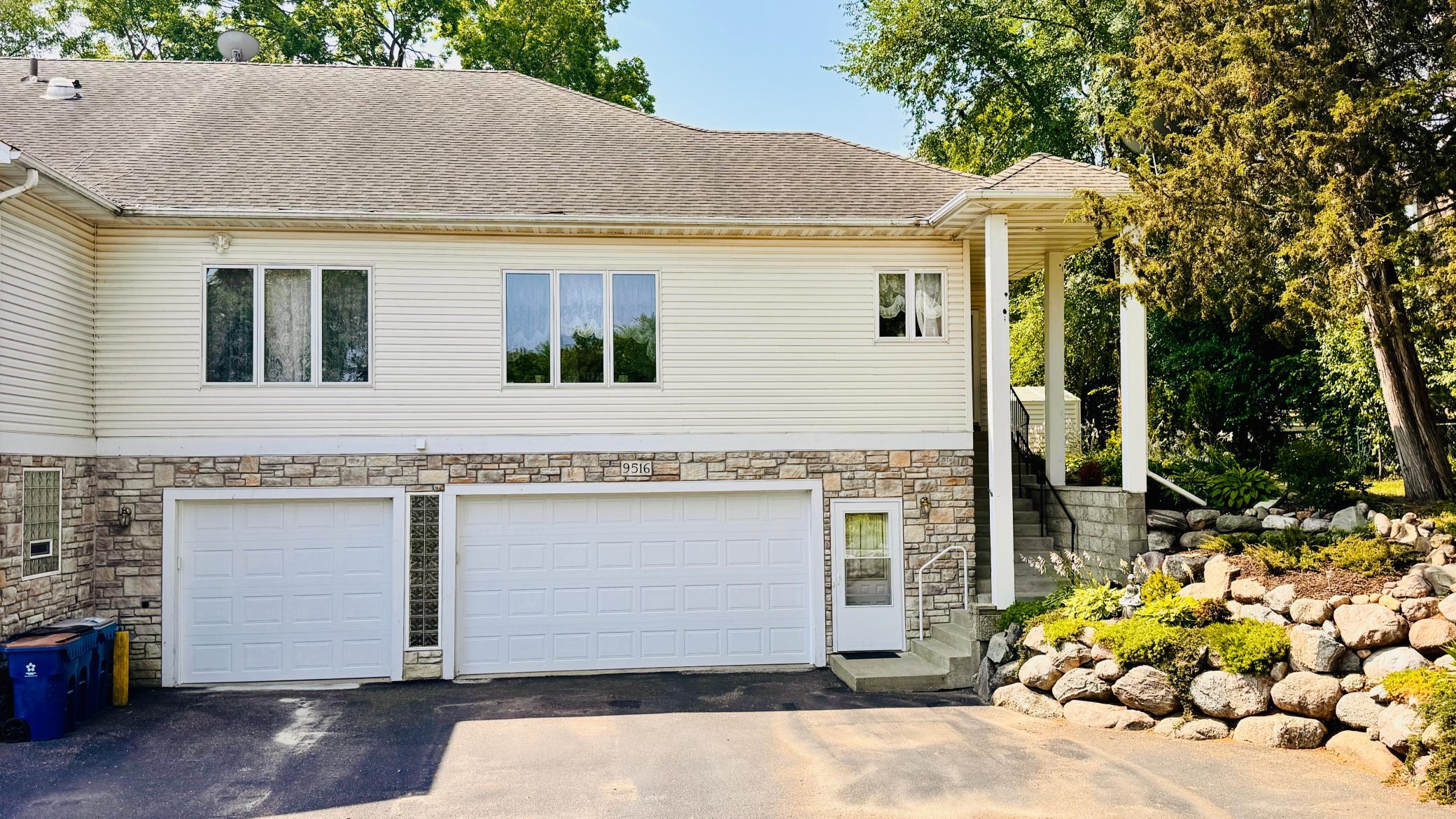 View of Residential at 9516 12th Avenue, Bloomington MN 55425, Bloomington (2 of 19) - Mike Wilen | Minnesota Team Real Estate