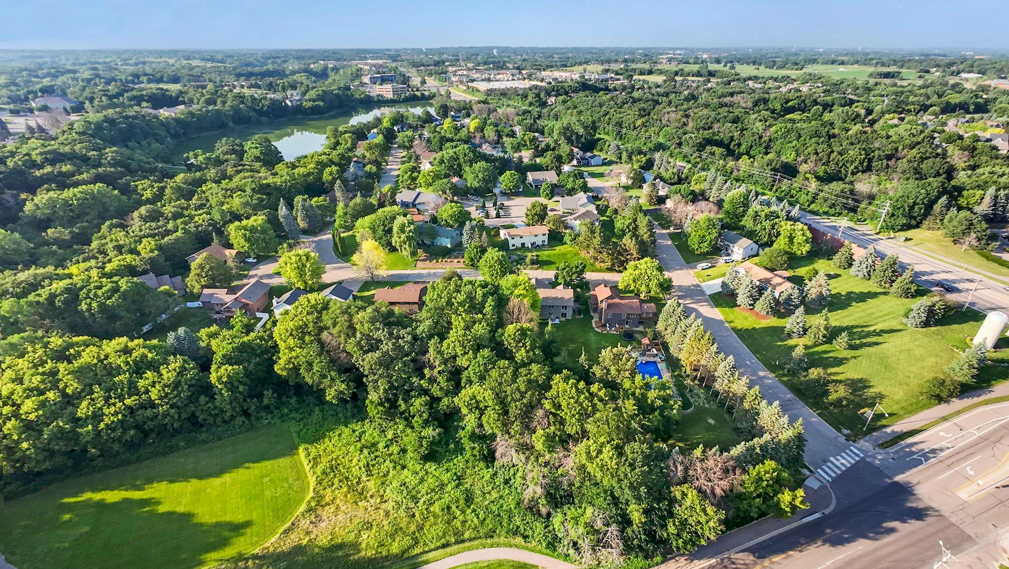 View of Residential at 1434 Eastlake Drive, Chaska MN 55318, Chaska (48 of 56) - Mike Wilen | Minnesota Team Real Estate