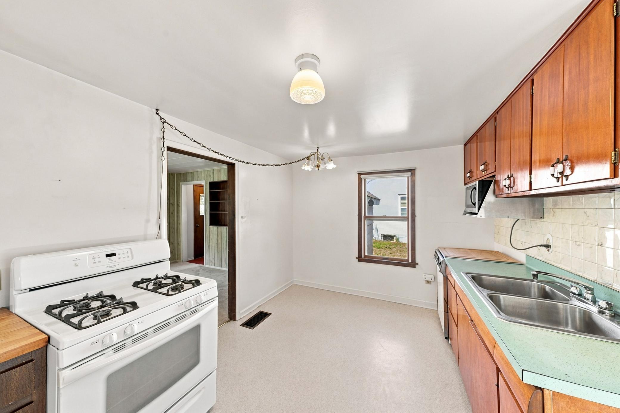 View of Residential at 5210 Colfax Avenue, Minneapolis MN 55430, Minneapolis (5 of 30) - Mike Wilen | Minnesota Team Real Estate