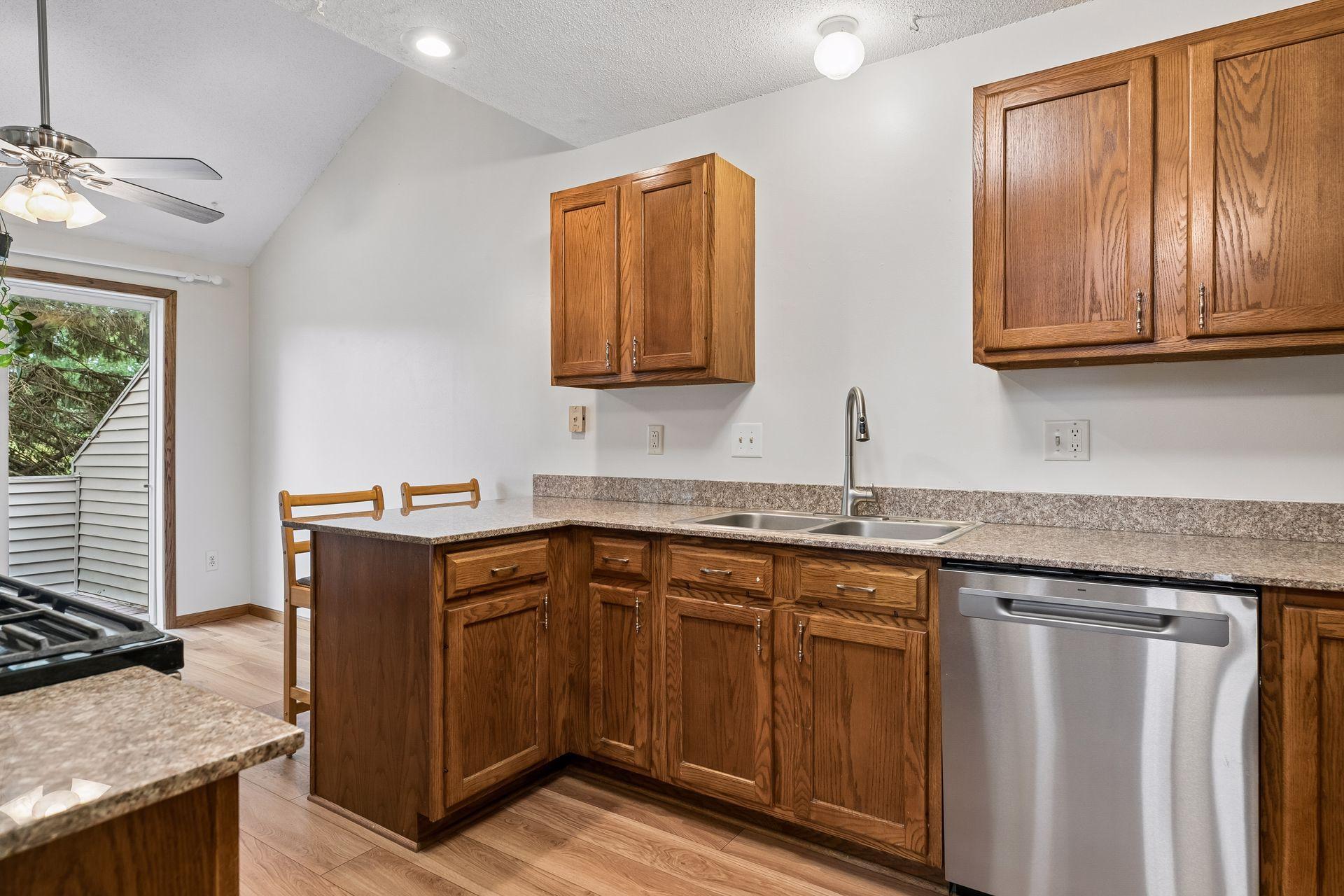 View of Residential at 7887 72nd Street, Cottage Grove MN 55016, Cottage Grove (10 of 29) - Mike Wilen | Minnesota Team Real Estate