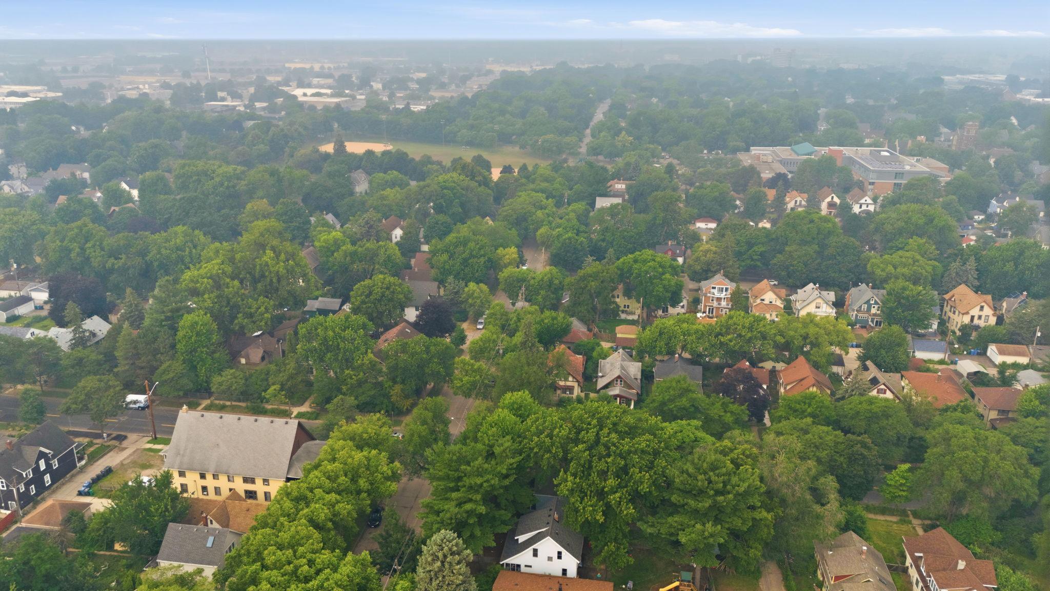 View of Residential at 3100 24th Street, Minneapolis MN 55406, Minneapolis (46 of 50) - Mike Wilen | Minnesota Team Real Estate