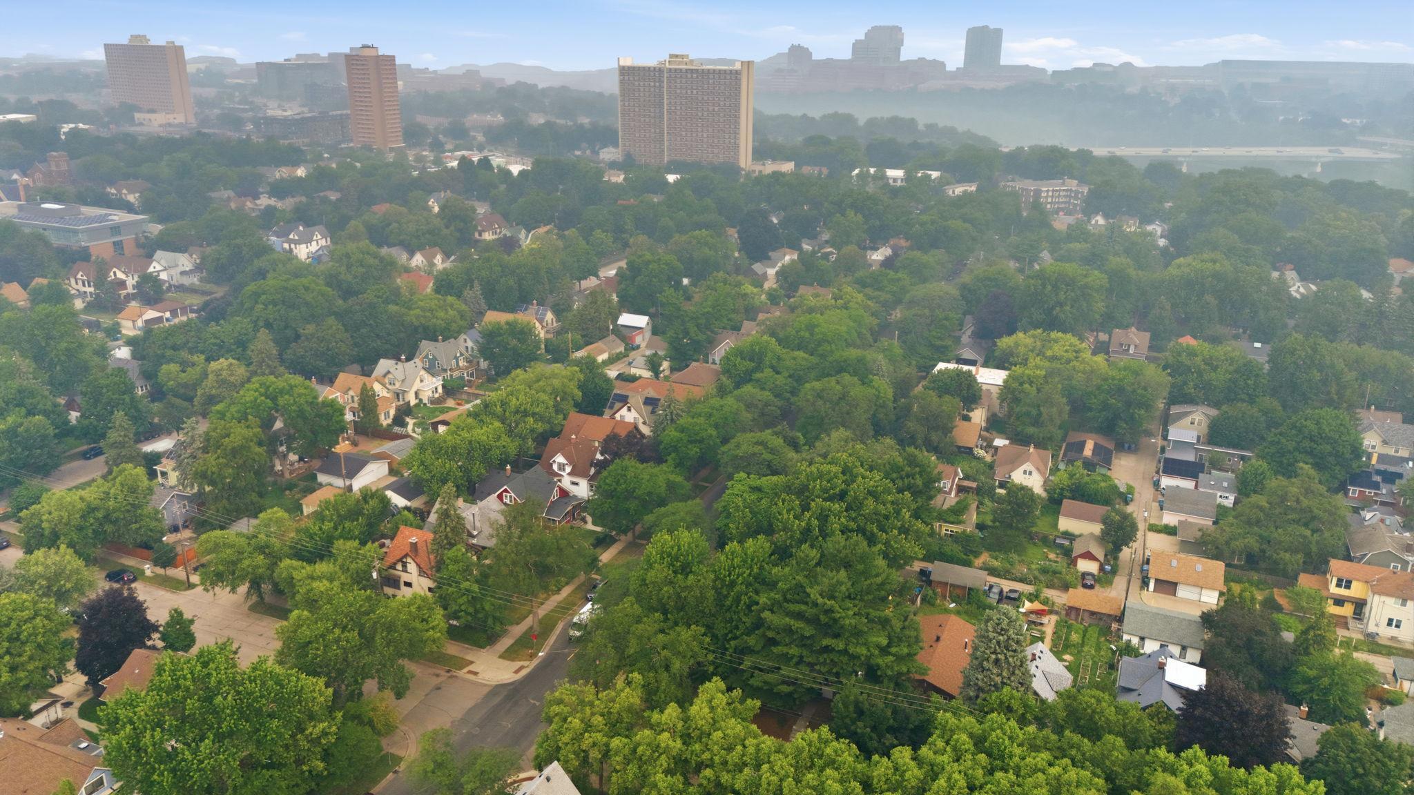 View of Residential at 3100 24th Street, Minneapolis MN 55406, Minneapolis (45 of 50) - Mike Wilen | Minnesota Team Real Estate