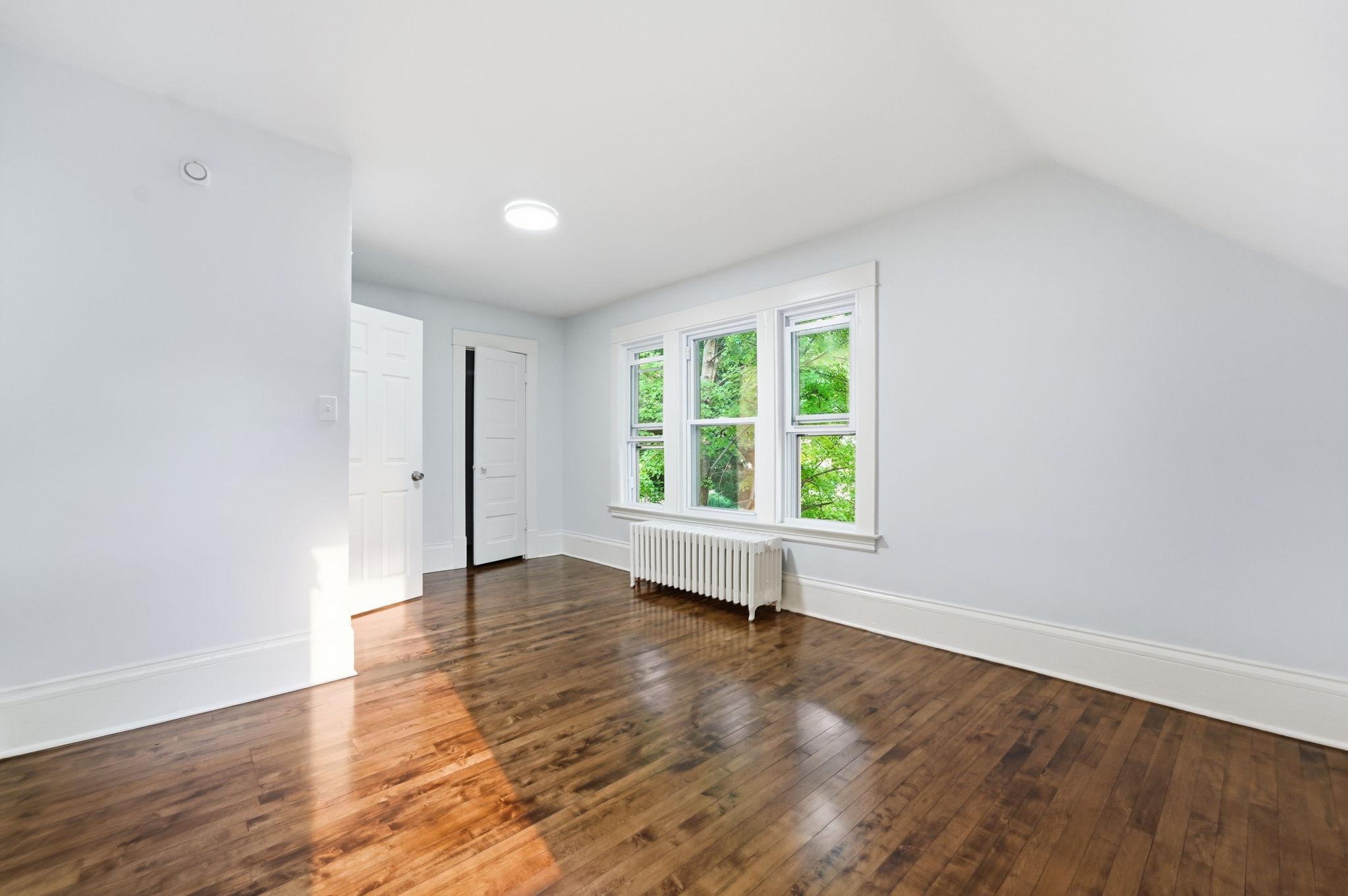 View of Residential at 3100 24th Street, Minneapolis MN 55406, Minneapolis (21 of 50) - Mike Wilen | Minnesota Team Real Estate