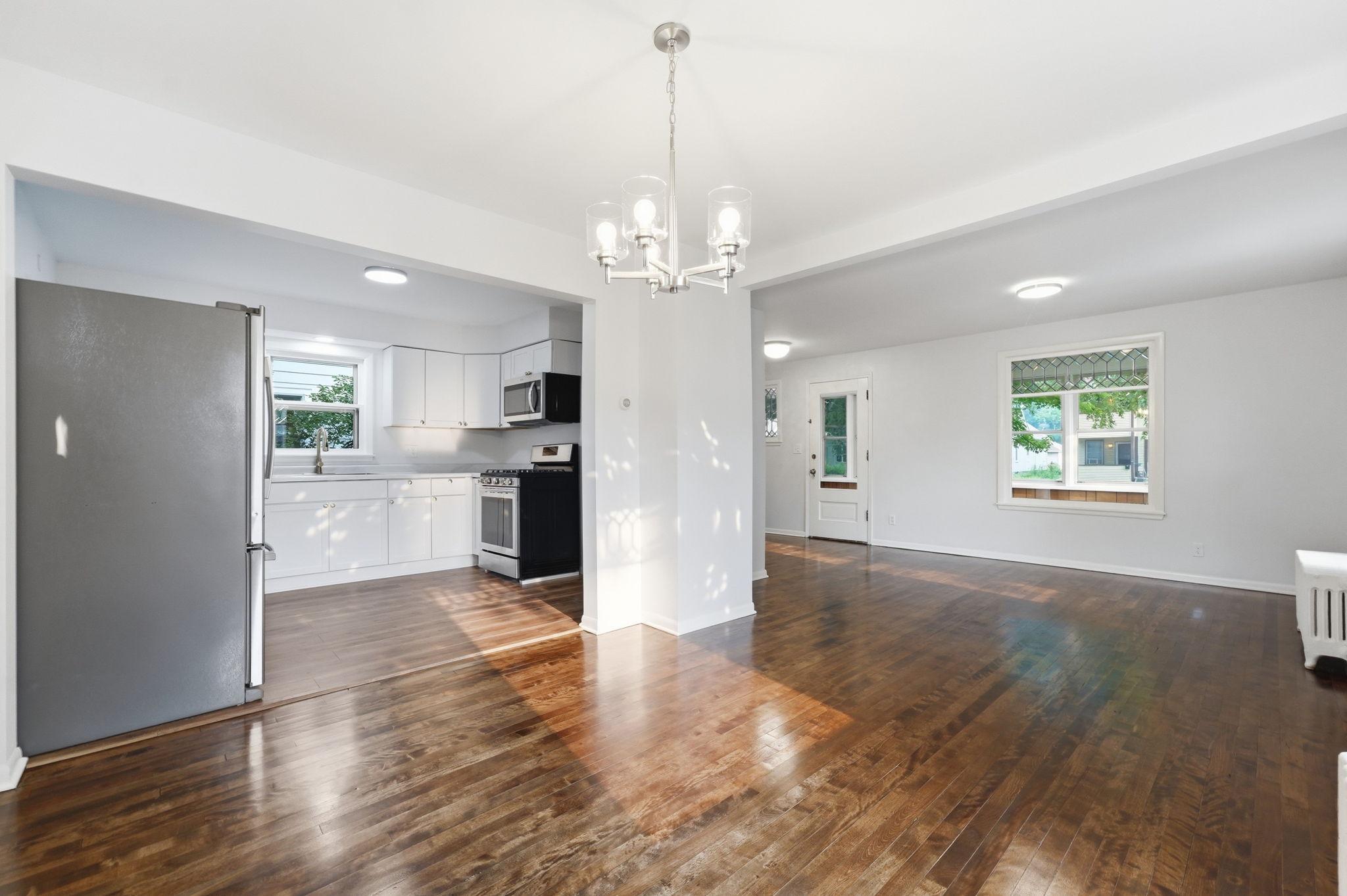View of Residential at 3100 24th Street, Minneapolis MN 55406, Minneapolis (10 of 50) - Mike Wilen | Minnesota Team Real Estate