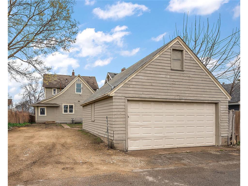 View of Residential at 728 Maryland Avenue, Saint Paul MN 55106, Saint Paul (4 of 10) - Mike Wilen | Minnesota Team Real Estate