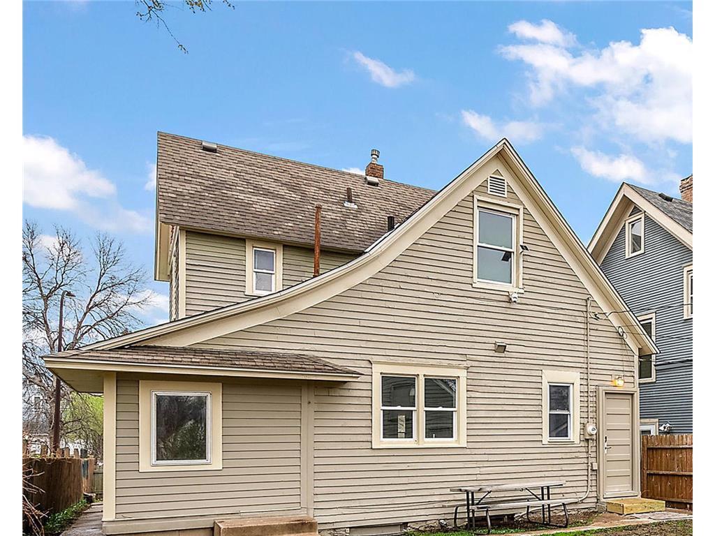 View of Residential at 728 Maryland Avenue, Saint Paul MN 55106, Saint Paul (2 of 10) - Mike Wilen | Minnesota Team Real Estate