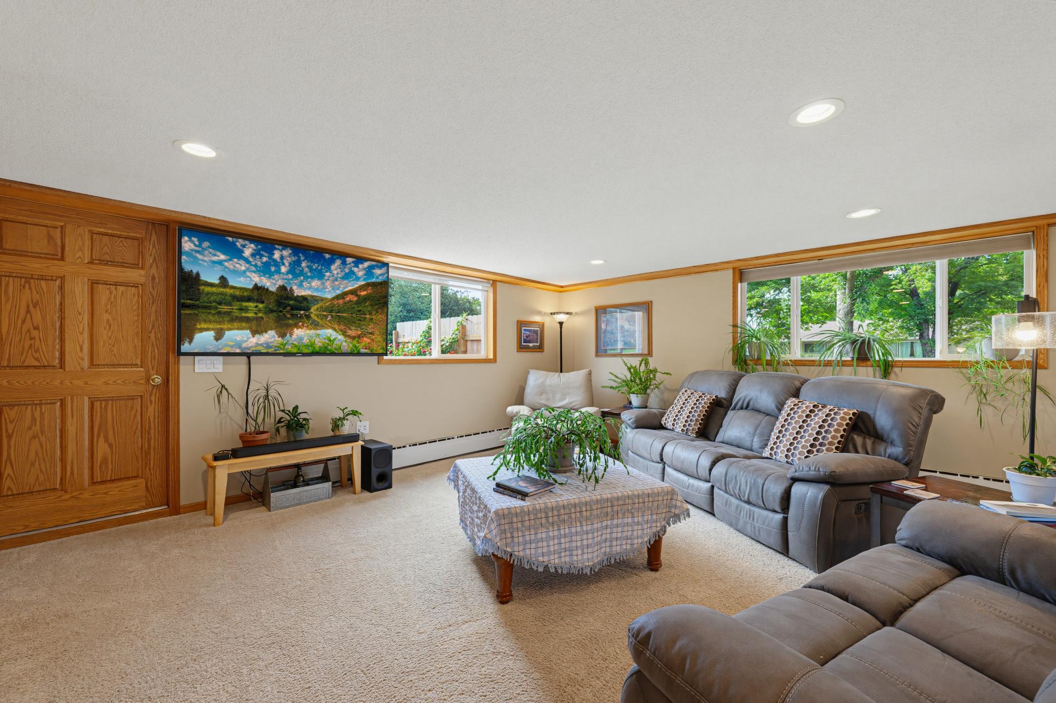 View of Residential at 870 Hanson Drive, Hutchinson MN 55350, Hutchinson (21 of 38) - Mike Wilen | Minnesota Team Real Estate