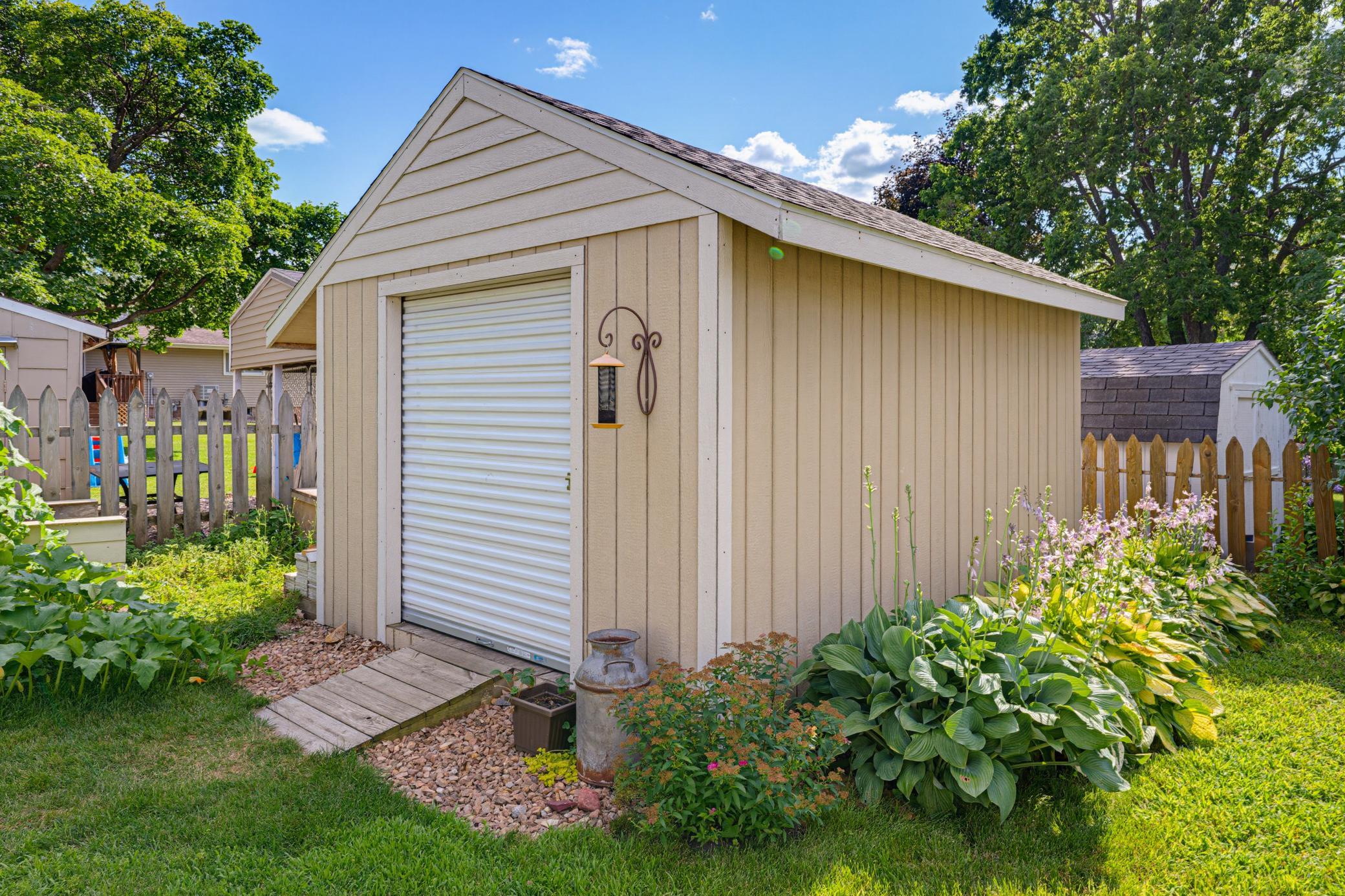View of Residential at 870 Hanson Drive, Hutchinson MN 55350, Hutchinson (32 of 38) - Mike Wilen | Minnesota Team Real Estate
