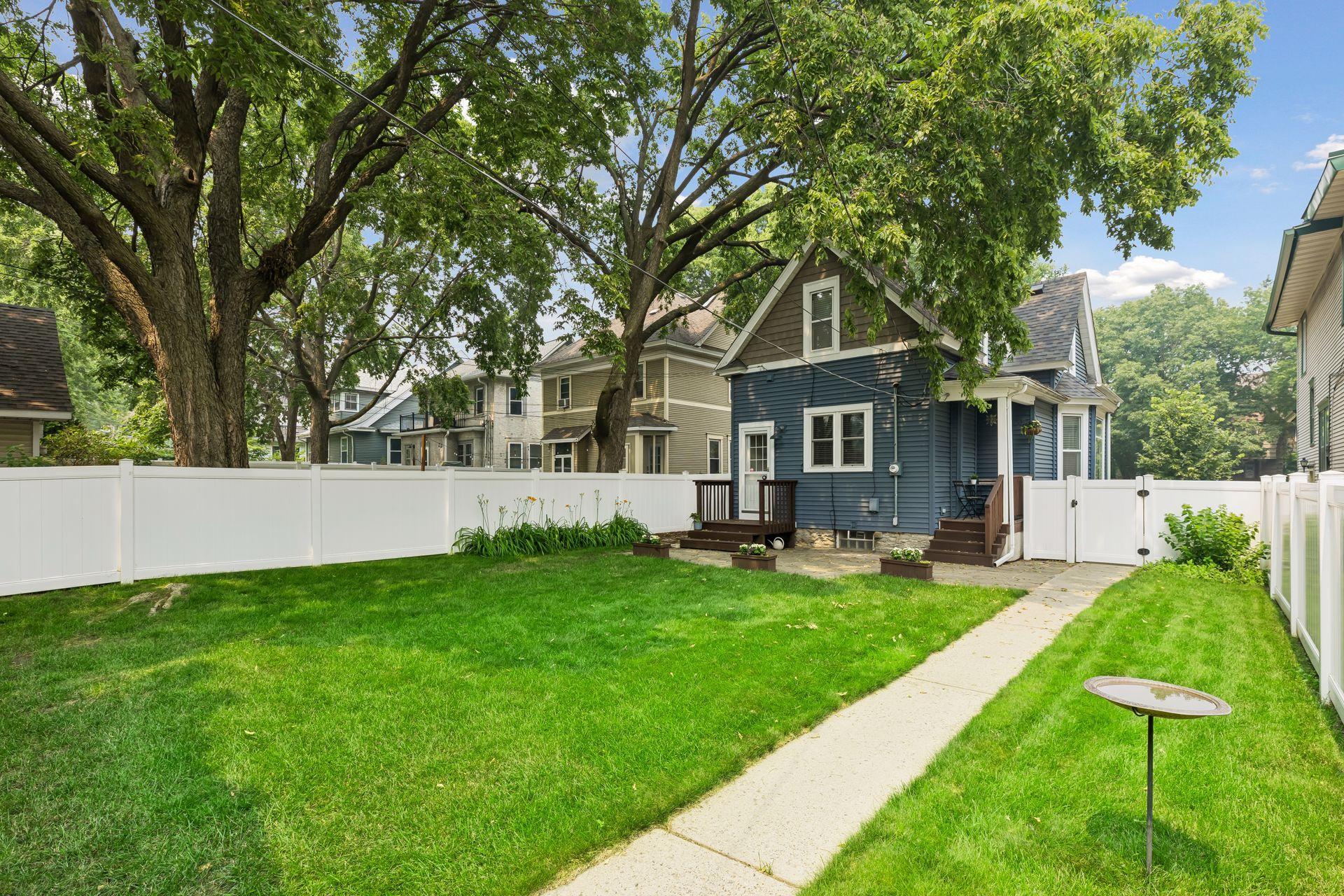 View of Residential at 1782 Marshall Avenue, Saint Paul MN 55104, Saint Paul (33 of 43) - Mike Wilen | Minnesota Team Real Estate