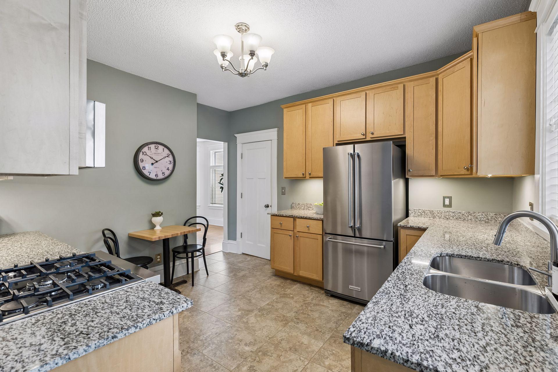 View of Residential at 1782 Marshall Avenue, Saint Paul MN 55104, Saint Paul (19 of 43) - Mike Wilen | Minnesota Team Real Estate