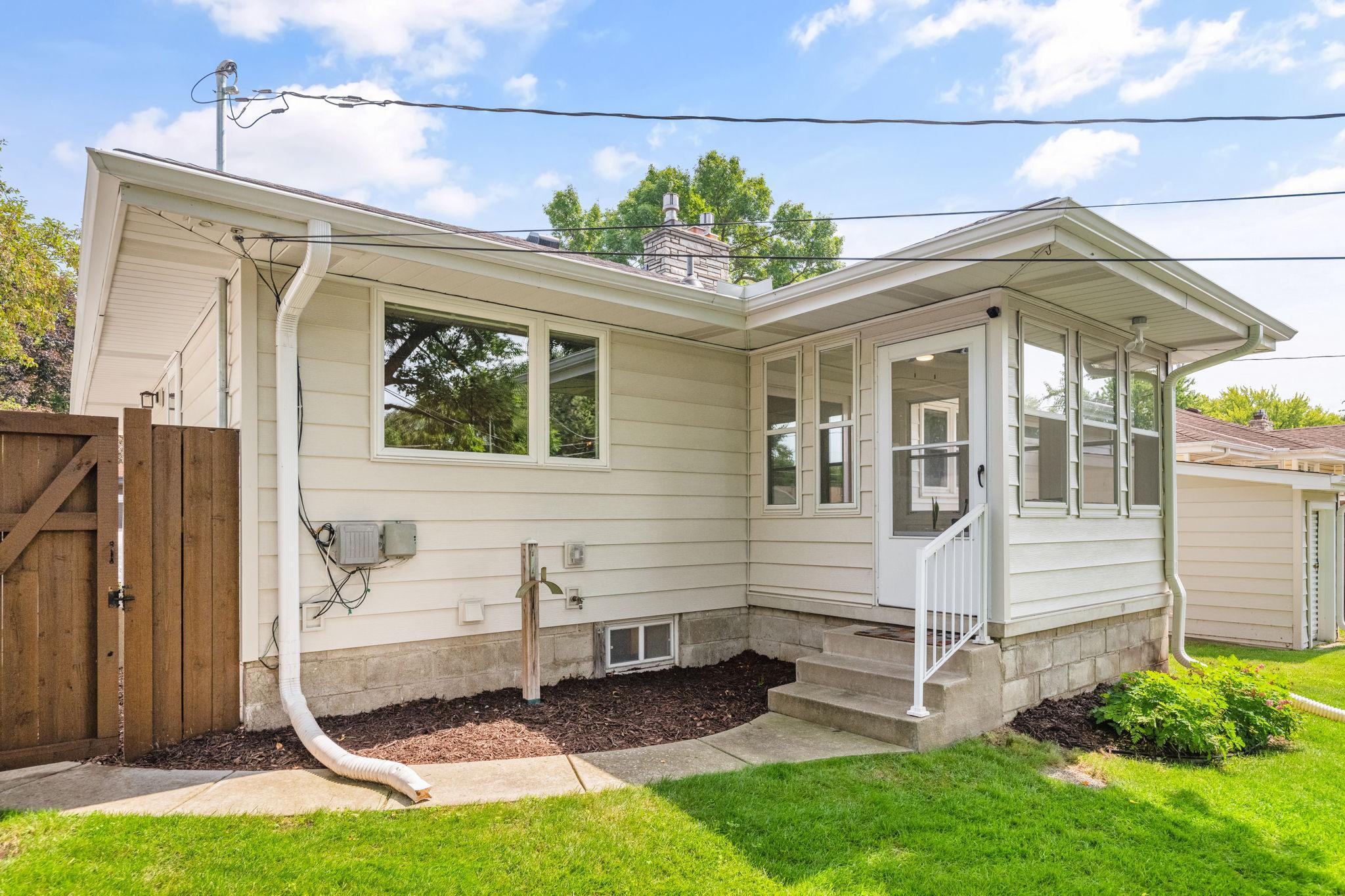 View of Residential at 2636 Yosemite Avenue, Saint Louis Park MN 55416, Saint Louis Park (61 of 72) - Mike Wilen | Minnesota Team Real Estate