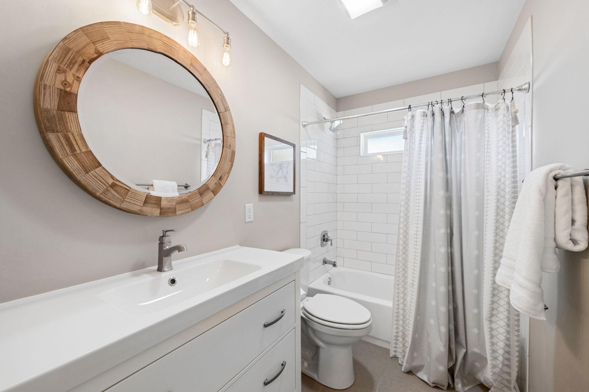 View of Residential at 2636 Yosemite Avenue, Saint Louis Park MN 55416, Saint Louis Park (42 of 72) - Mike Wilen | Minnesota Team Real Estate