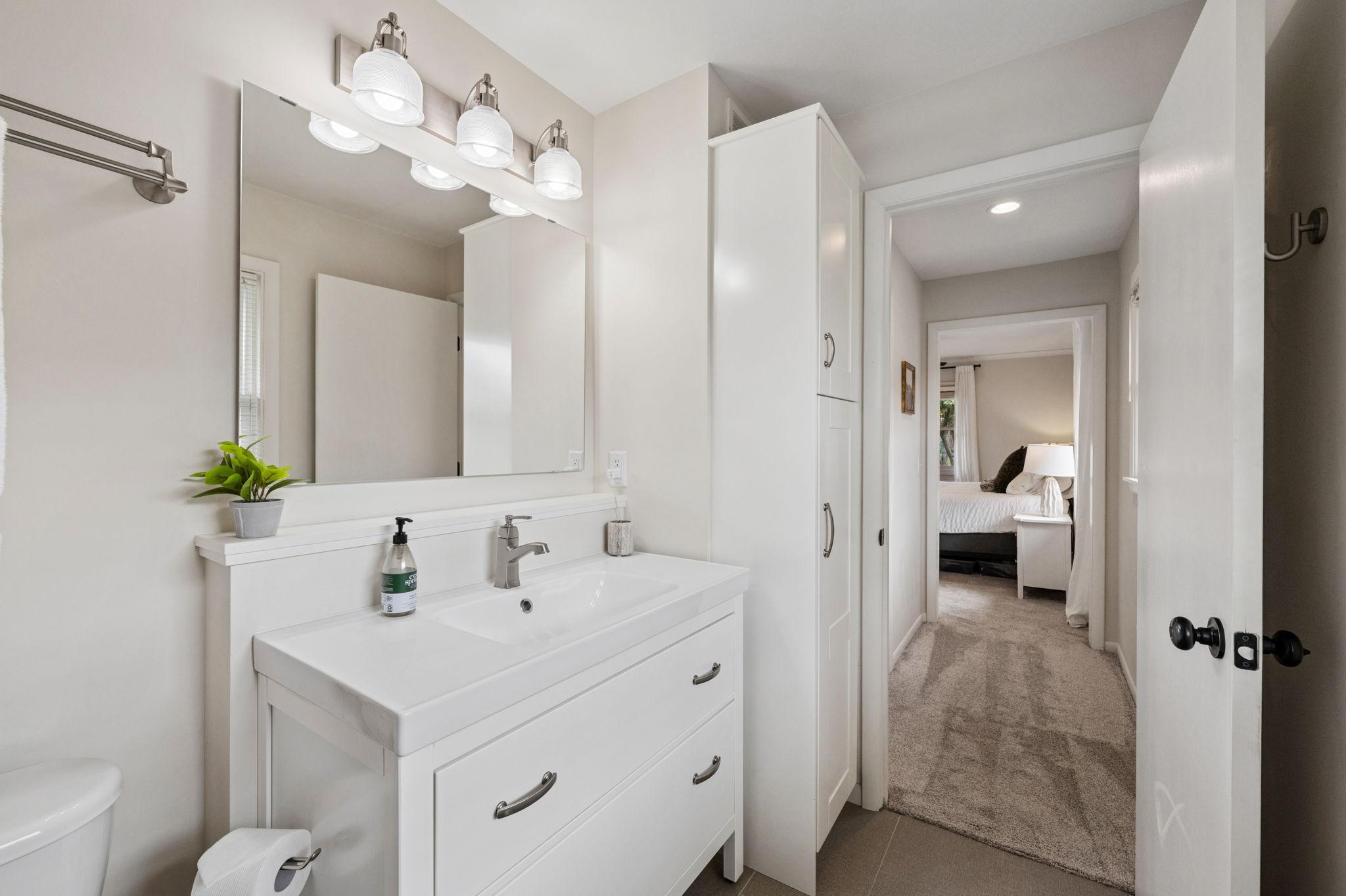 View of Residential at 2636 Yosemite Avenue, Saint Louis Park MN 55416, Saint Louis Park (36 of 72) - Mike Wilen | Minnesota Team Real Estate