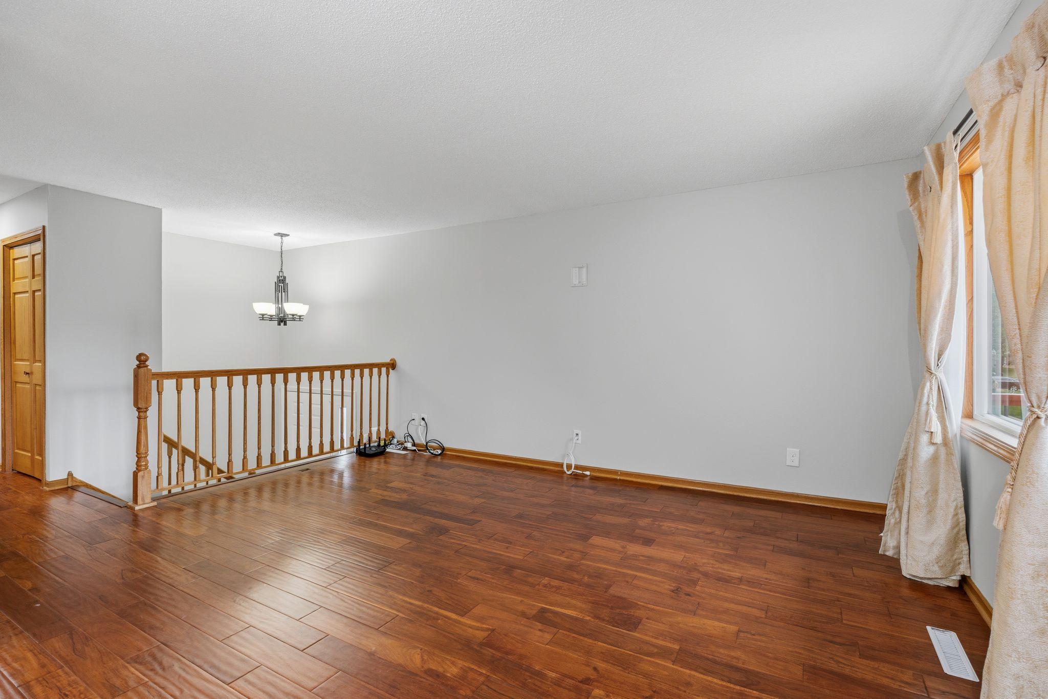 View of Residential at 645 Portland Place, Burnsville MN 55337, Burnsville (7 of 32) - Mike Wilen | Minnesota Team Real Estate