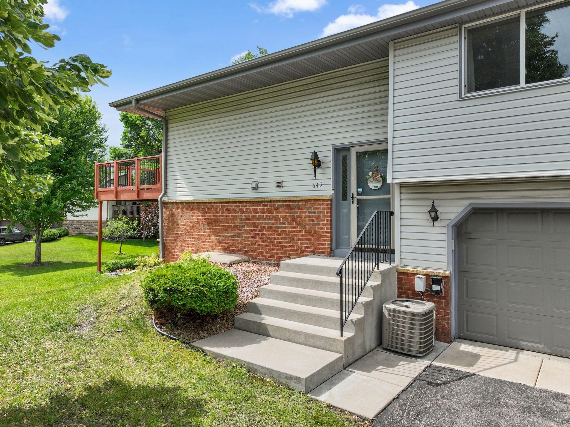View of Residential at 645 Portland Place, Burnsville MN 55337, Burnsville (29 of 32) - Mike Wilen | Minnesota Team Real Estate