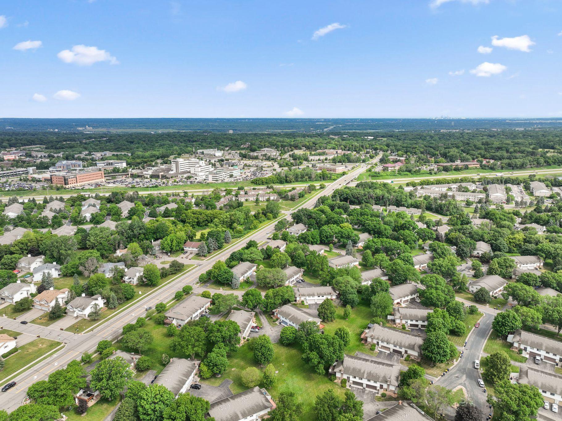 View of Residential at 645 Portland Place, Burnsville MN 55337, Burnsville (31 of 32) - Mike Wilen | Minnesota Team Real Estate