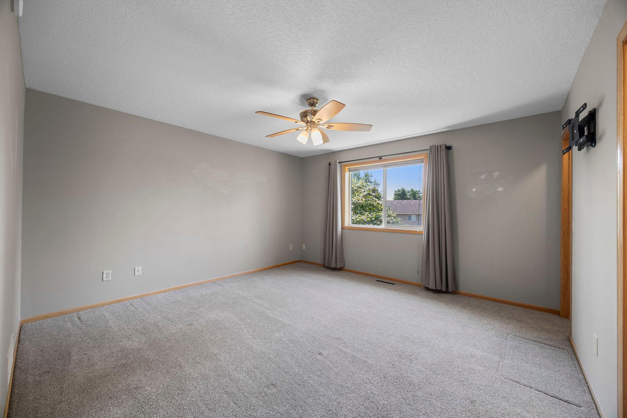 View of Residential at 1011 Hillock Street, Isanti MN 55040, Isanti (52 of 89) - Mike Wilen | Minnesota Team Real Estate