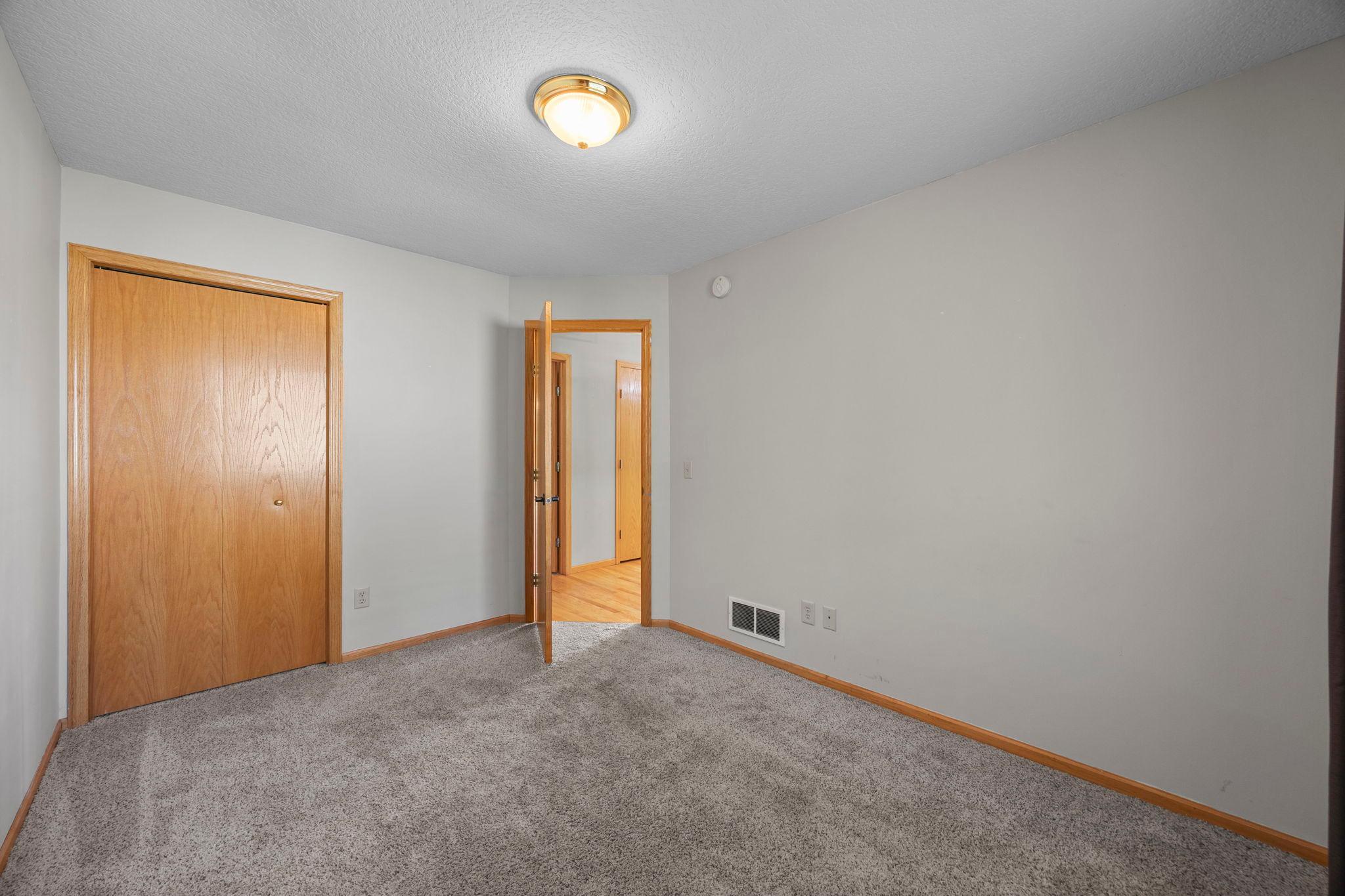 View of Residential at 1011 Hillock Street, Isanti MN 55040, Isanti (45 of 89) - Mike Wilen | Minnesota Team Real Estate