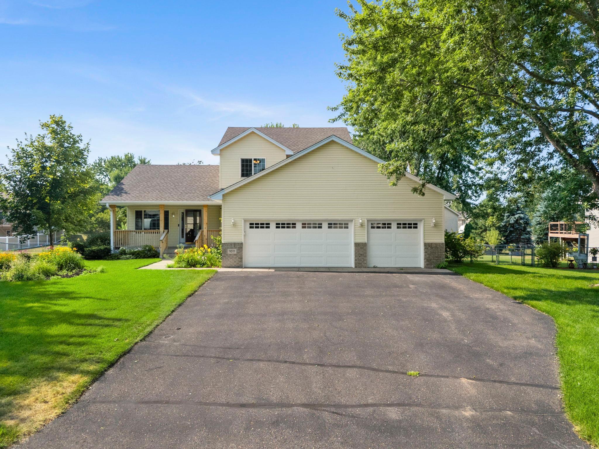 View of Residential at 1011 Hillock Street, Isanti MN 55040, Isanti (6 of 89) - Mike Wilen | Minnesota Team Real Estate