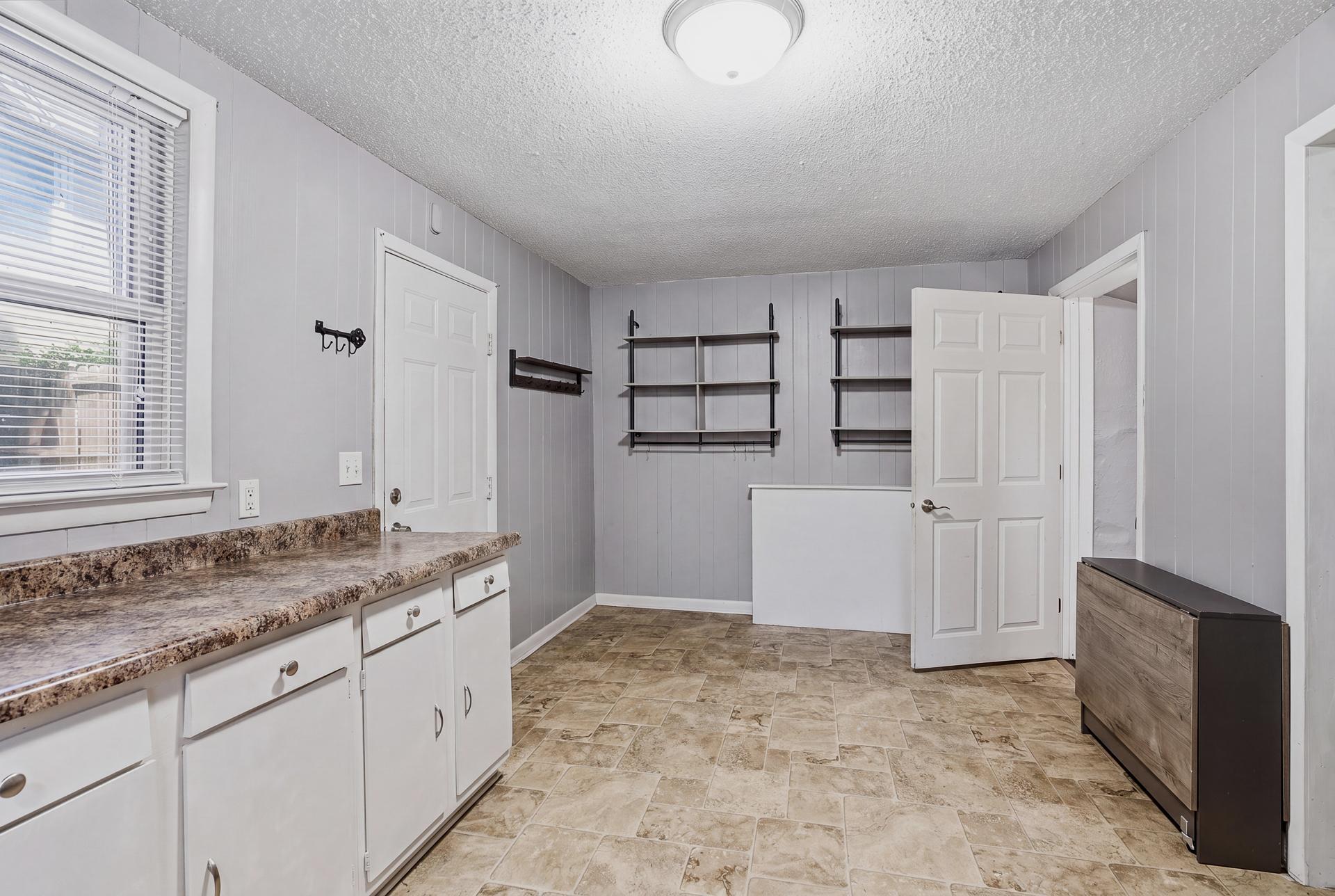 View of Residential Income at 53 Dale Street, Saint Paul MN 55102, Saint Paul (14 of 53) - Mike Wilen | Minnesota Team Real Estate
