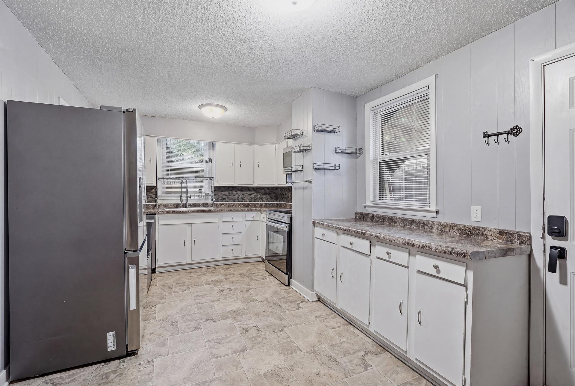 View of Residential Income at 53 Dale Street, Saint Paul MN 55102, Saint Paul (11 of 53) - Mike Wilen | Minnesota Team Real Estate