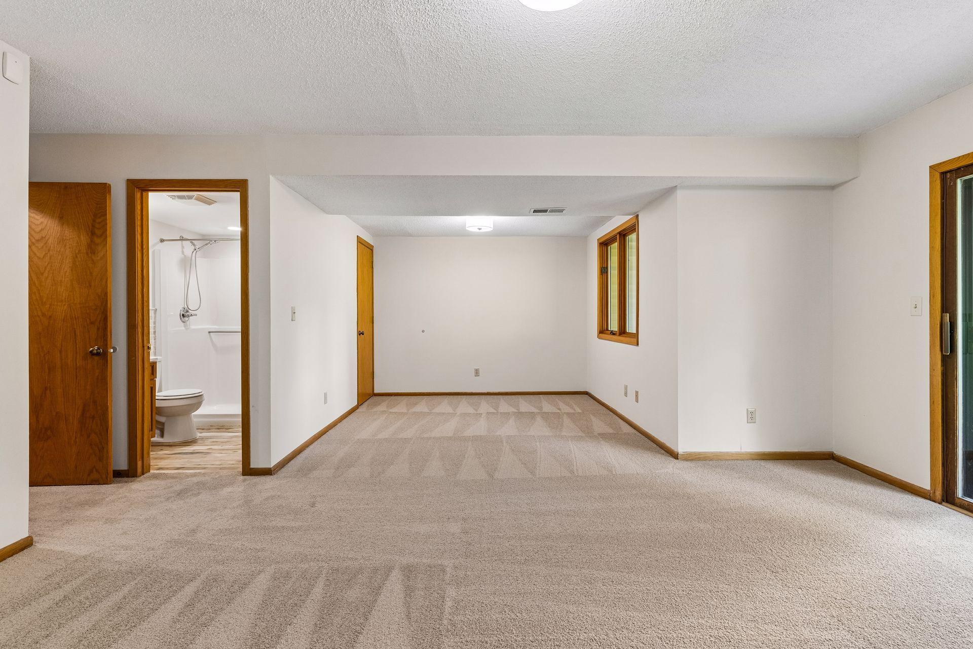 View of Residential at 3149 Farnum Drive, Eagan MN 55121, Eagan (28 of 44) - Mike Wilen | Minnesota Team Real Estate
