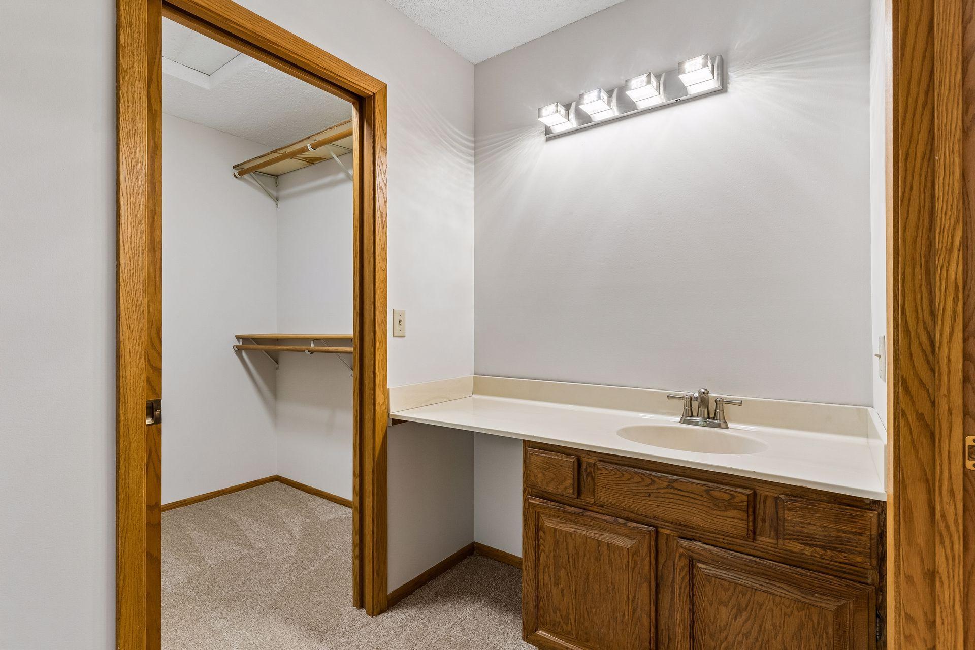 View of Residential at 3149 Farnum Drive, Eagan MN 55121, Eagan (21 of 44) - Mike Wilen | Minnesota Team Real Estate