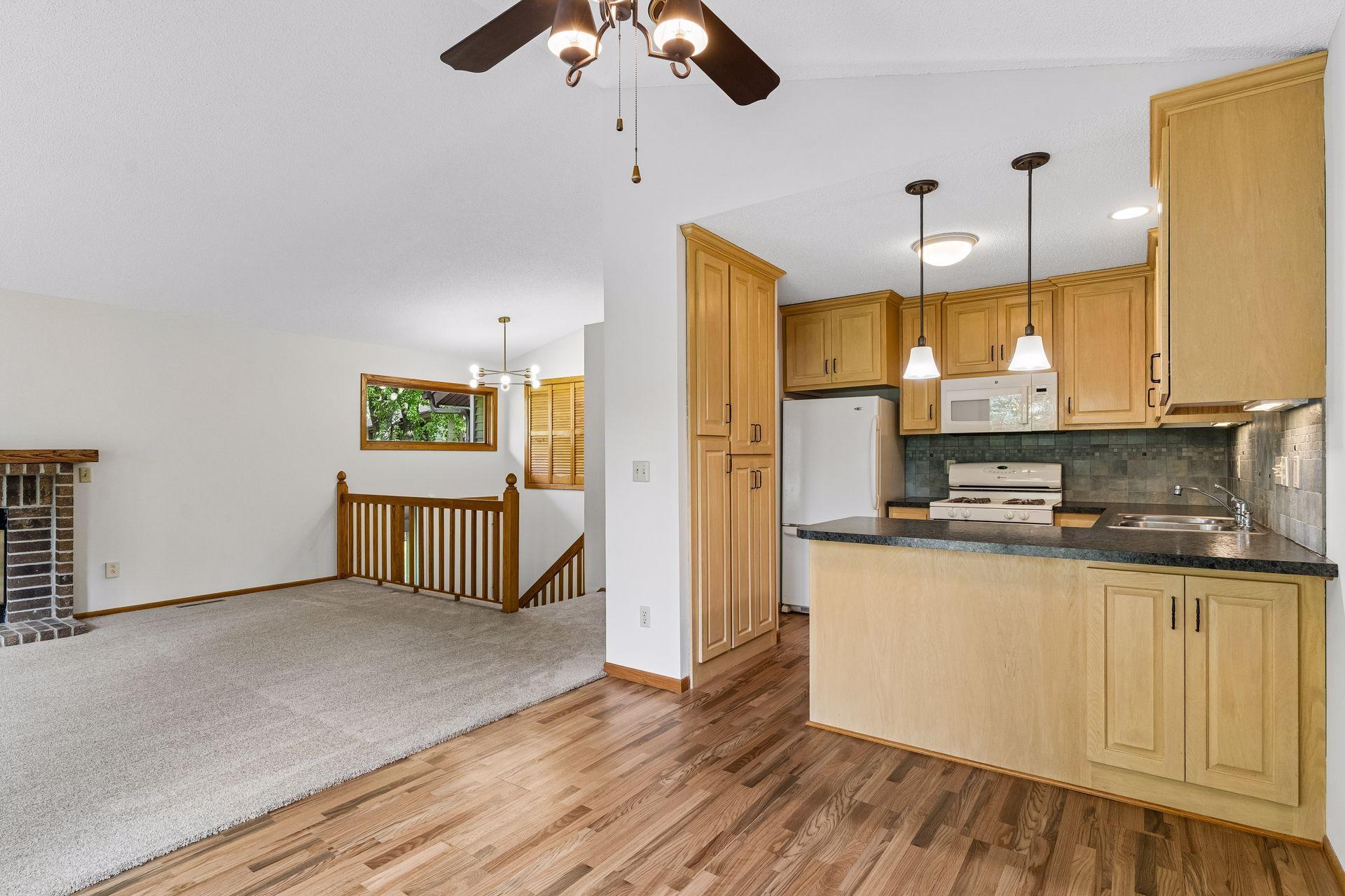 View of Residential at 3149 Farnum Drive, Eagan MN 55121, Eagan (14 of 44) - Mike Wilen | Minnesota Team Real Estate