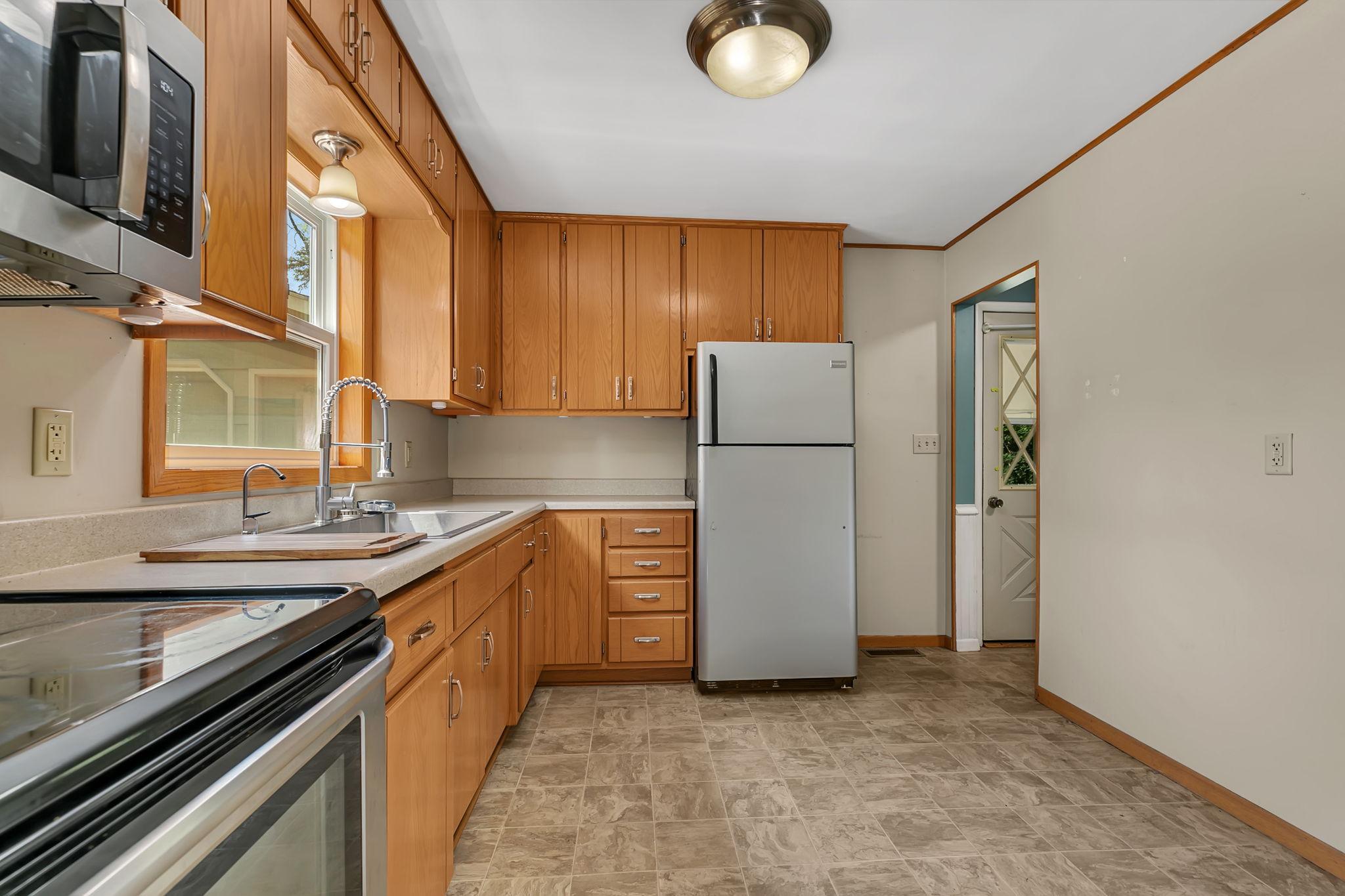 View of Residential at 1727 14th Avenue, Saint Cloud MN 56301, Saint Cloud (7 of 21) - Mike Wilen | Minnesota Team Real Estate