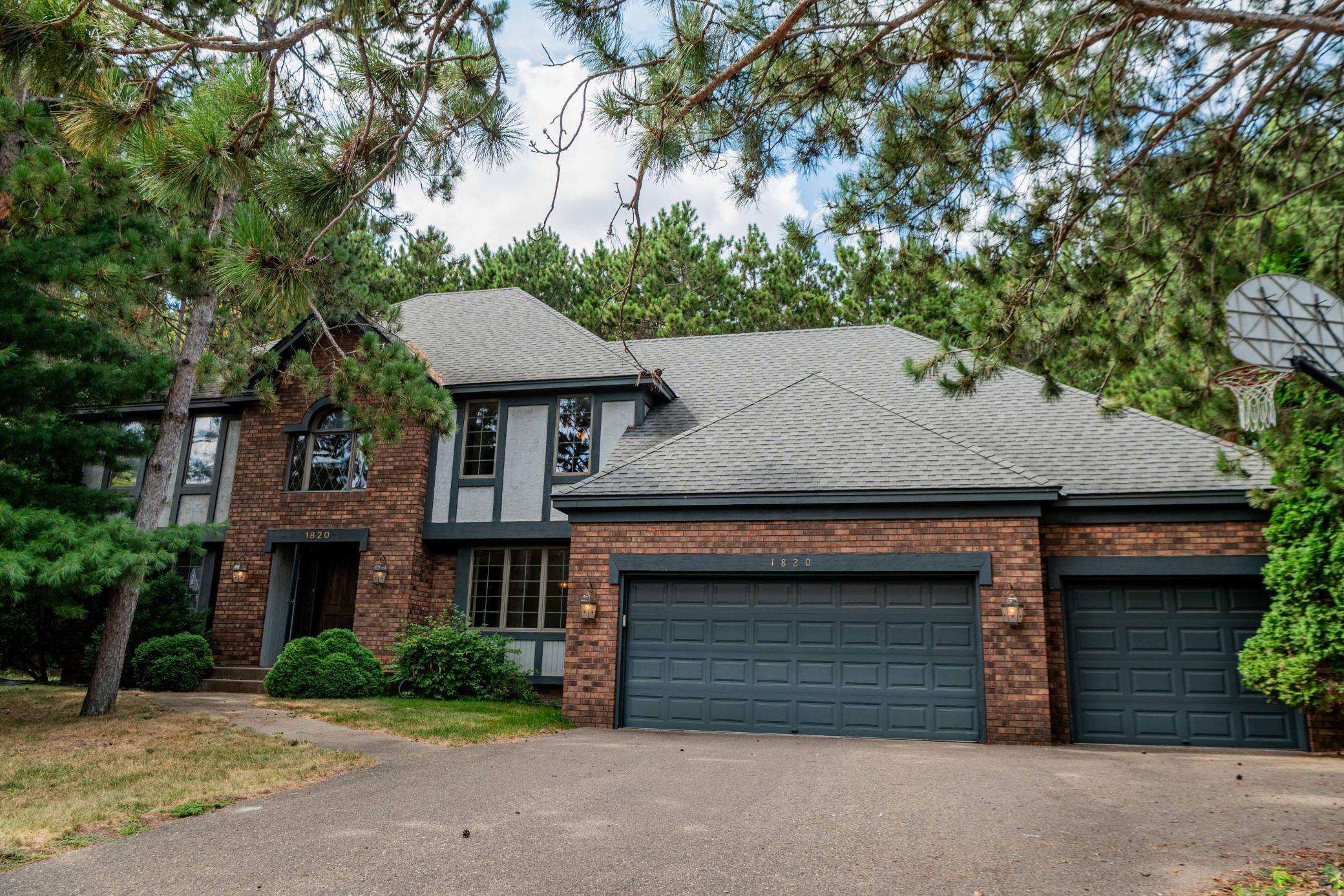 View of Single Family at 1820 Interlachen Alcove, Woodbury - Mike Wilen | Minnesota Team Real Estate