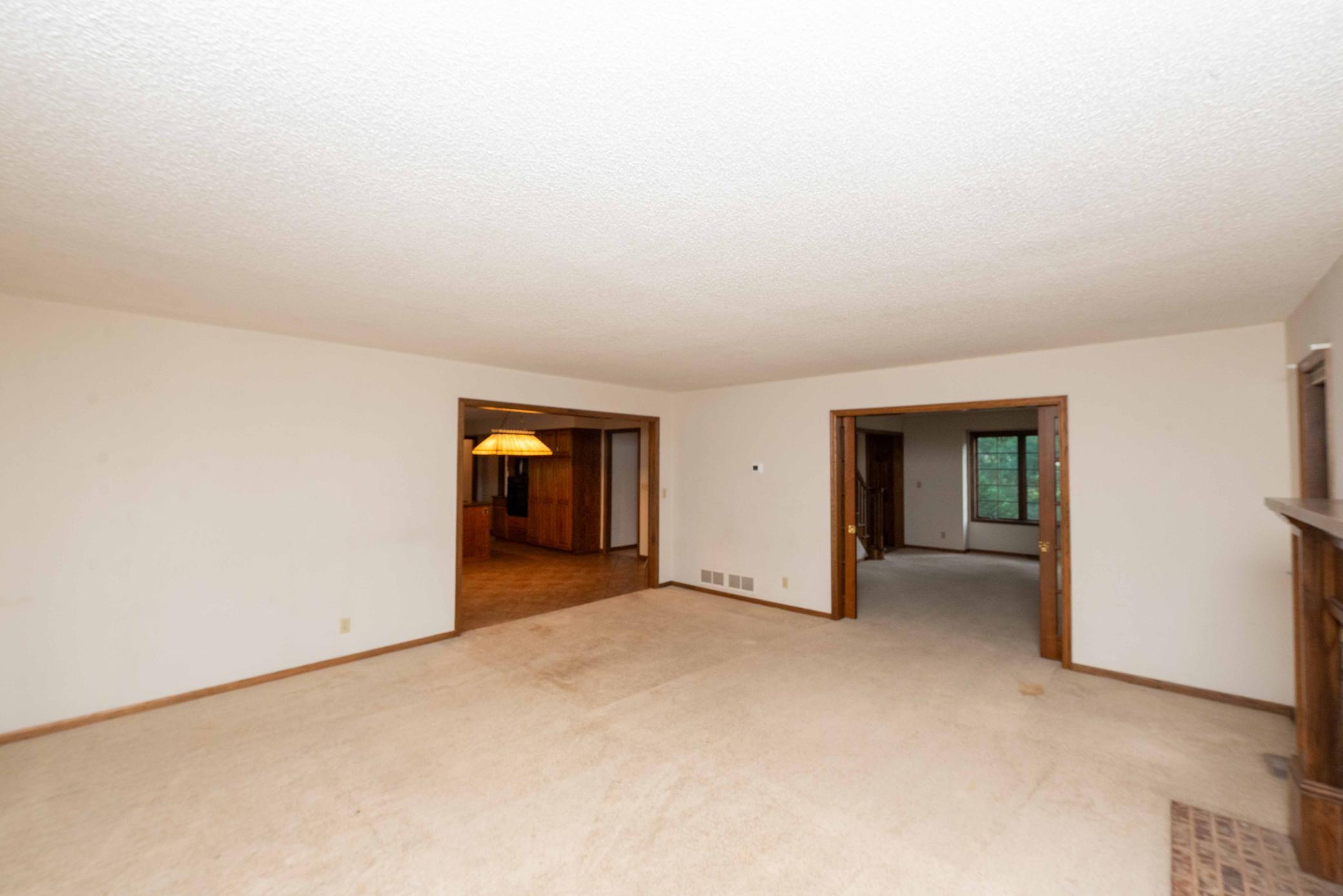 View of Residential at 1820 Interlachen Alcove, Woodbury MN 55125, Woodbury (40 of 136) - Mike Wilen | Minnesota Team Real Estate
