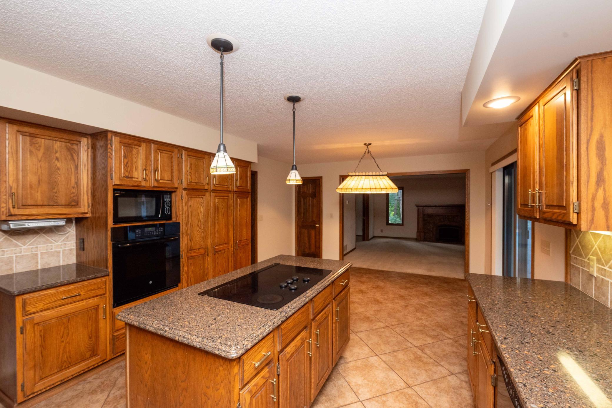 View of Residential at 1820 Interlachen Alcove, Woodbury MN 55125, Woodbury (30 of 136) - Mike Wilen | Minnesota Team Real Estate