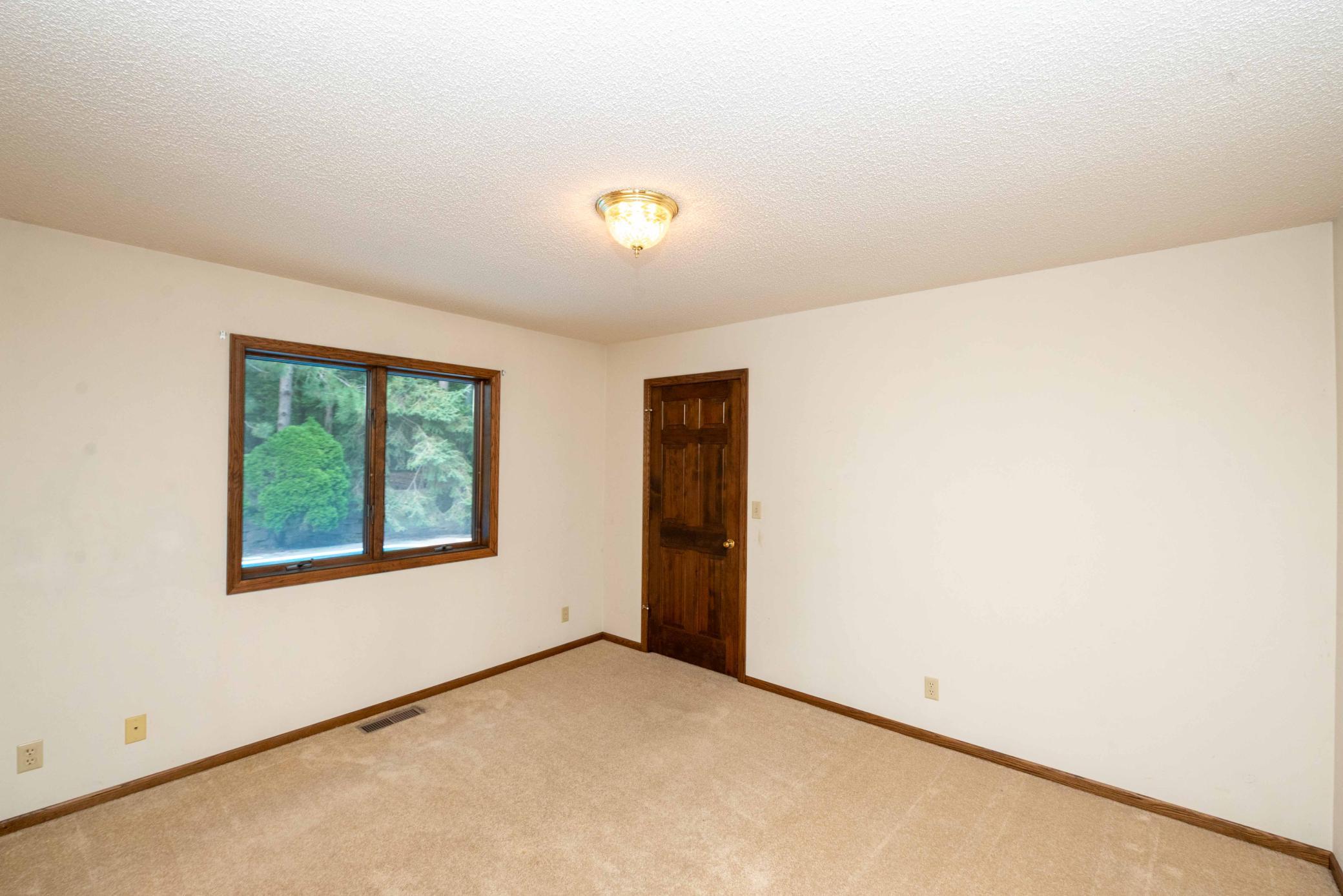 View of Residential at 1820 Interlachen Alcove, Woodbury MN 55125, Woodbury (23 of 136) - Mike Wilen | Minnesota Team Real Estate
