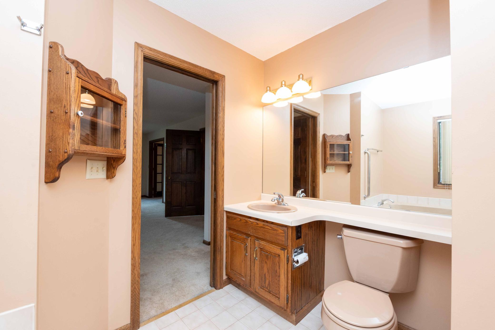 View of Residential at 1820 Interlachen Alcove, Woodbury MN 55125, Woodbury (66 of 136) - Mike Wilen | Minnesota Team Real Estate
