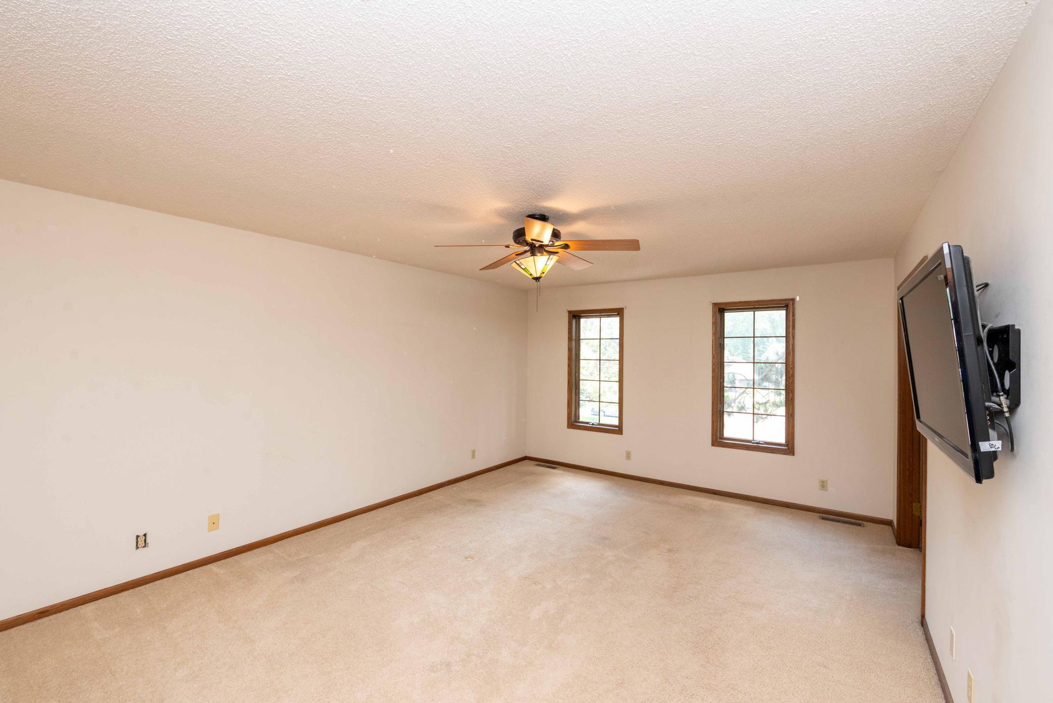 View of Residential at 1820 Interlachen Alcove, Woodbury MN 55125, Woodbury (62 of 136) - Mike Wilen | Minnesota Team Real Estate