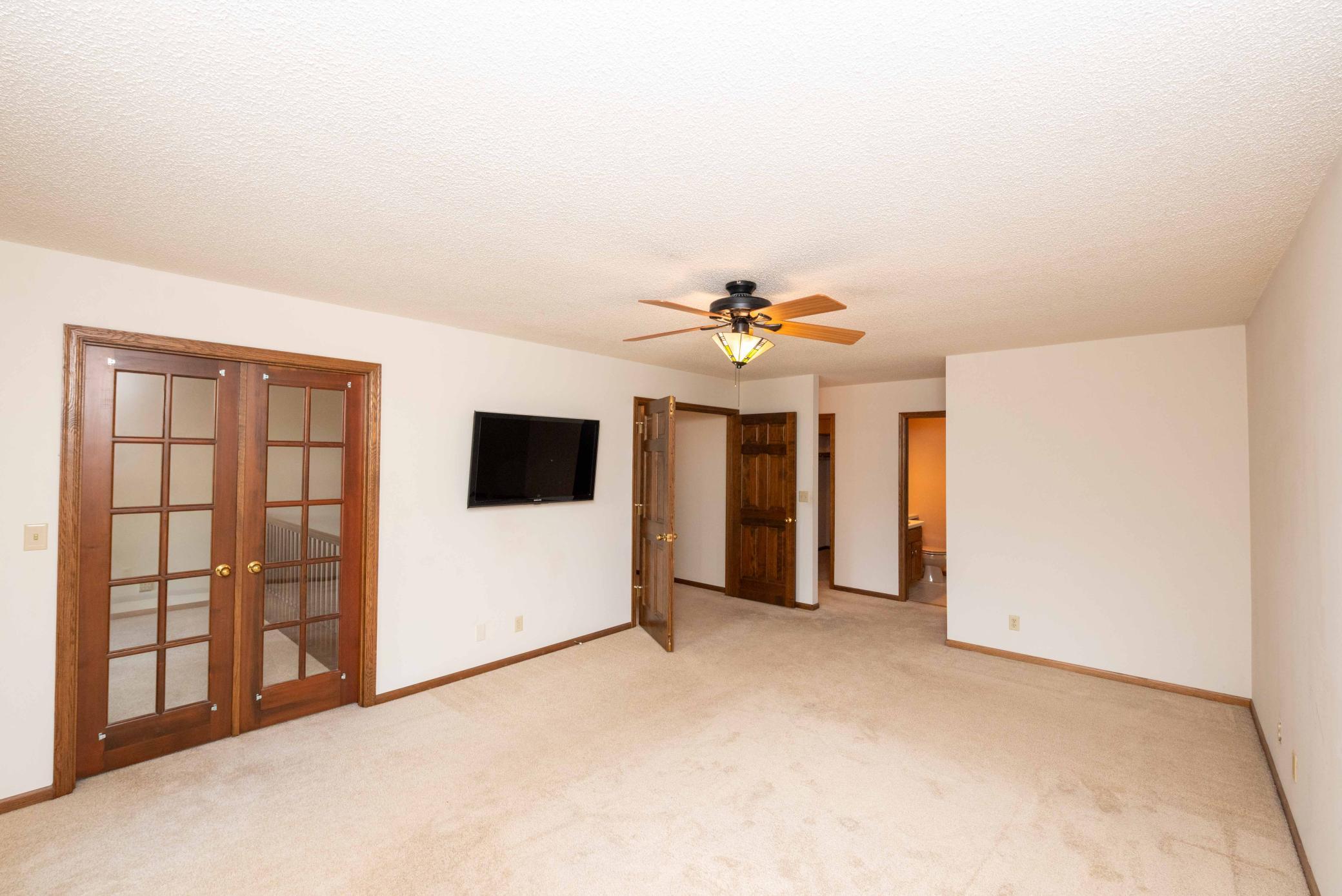 View of Residential at 1820 Interlachen Alcove, Woodbury MN 55125, Woodbury (60 of 136) - Mike Wilen | Minnesota Team Real Estate