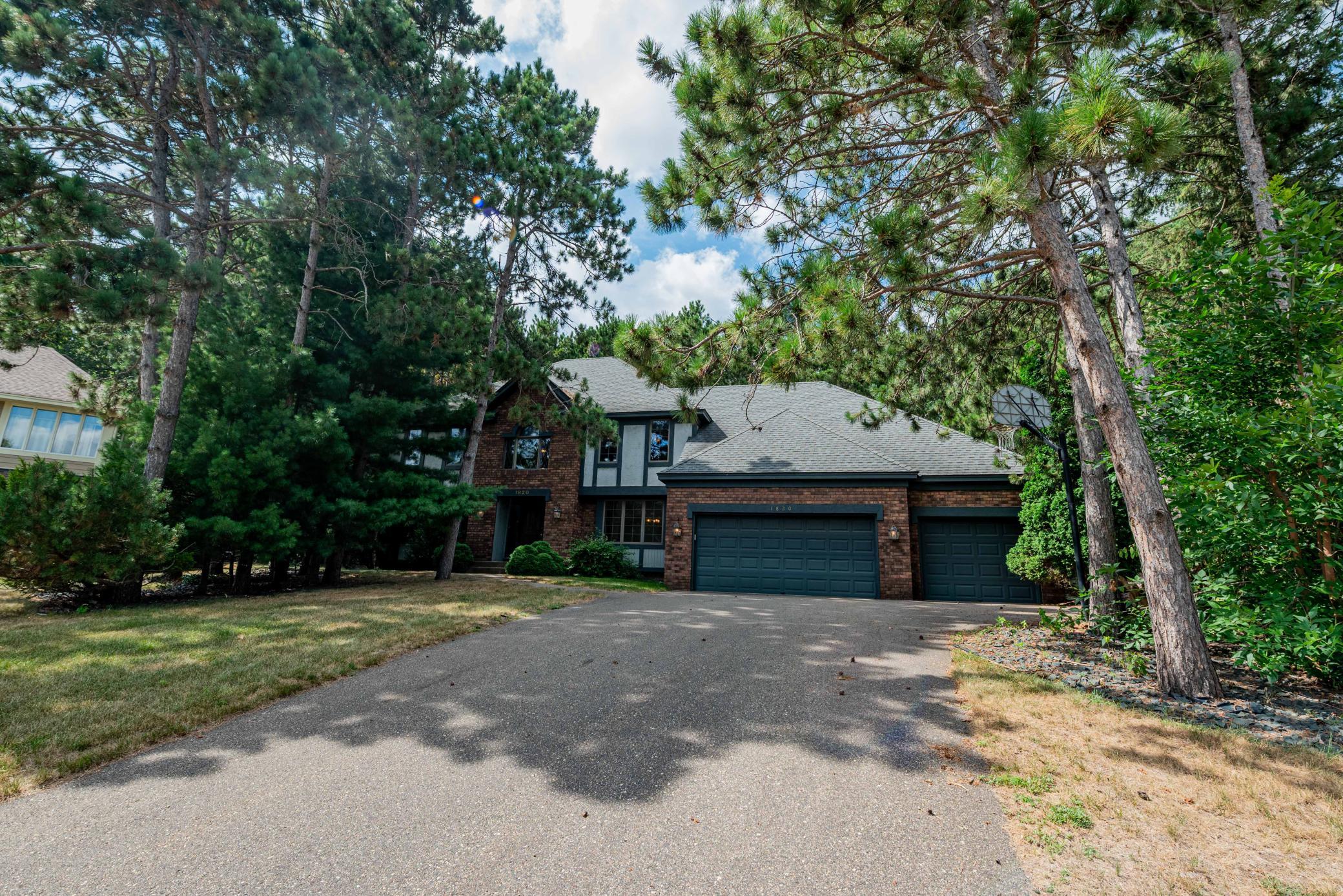 View of Residential at 1820 Interlachen Alcove, Woodbury MN 55125, Woodbury (100 of 136) - Mike Wilen | Minnesota Team Real Estate