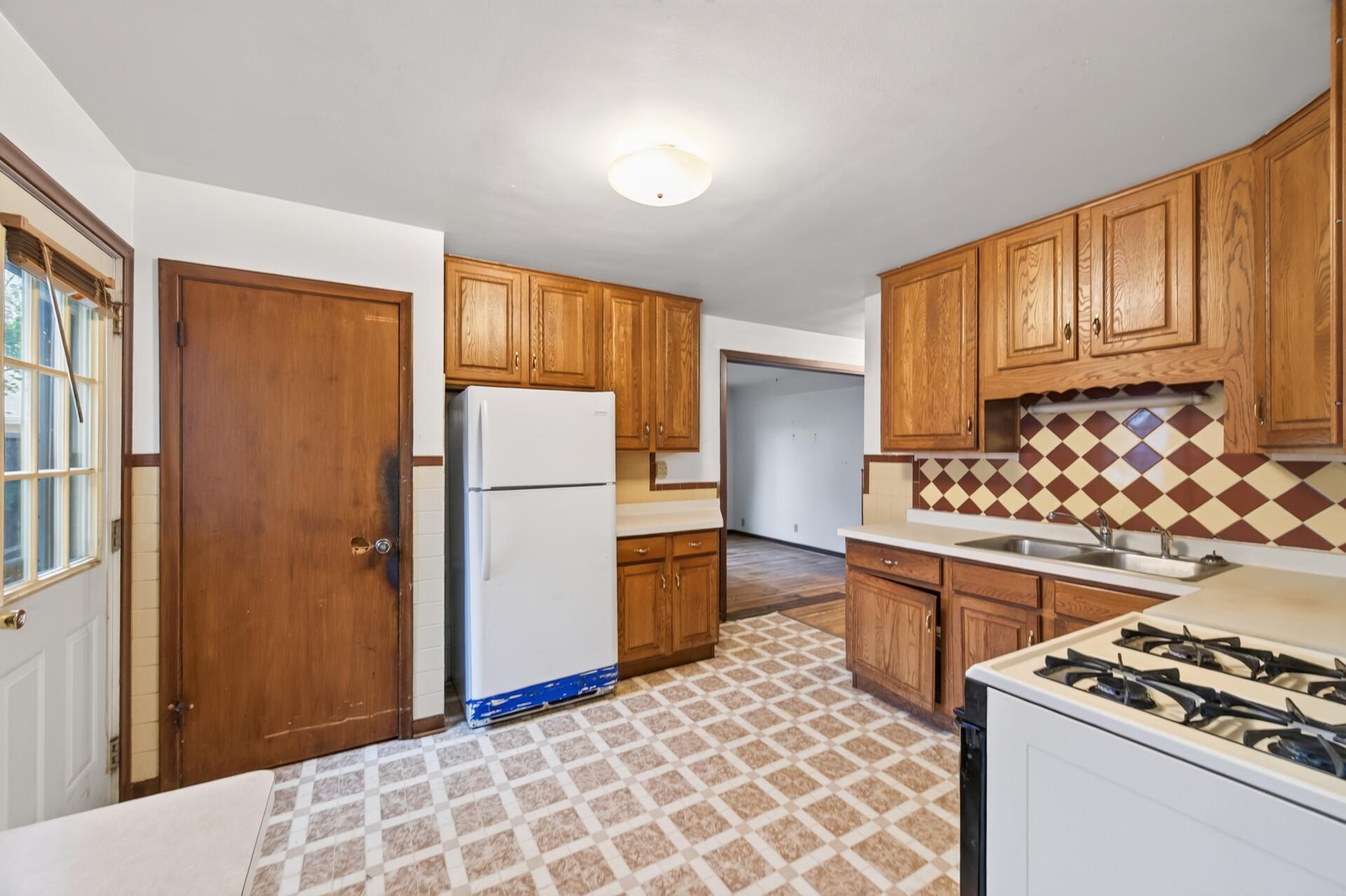 View of Residential at 2551 Rainbow Lane, New Brighton MN 55112, New Brighton (11 of 27) - Mike Wilen | Minnesota Team Real Estate