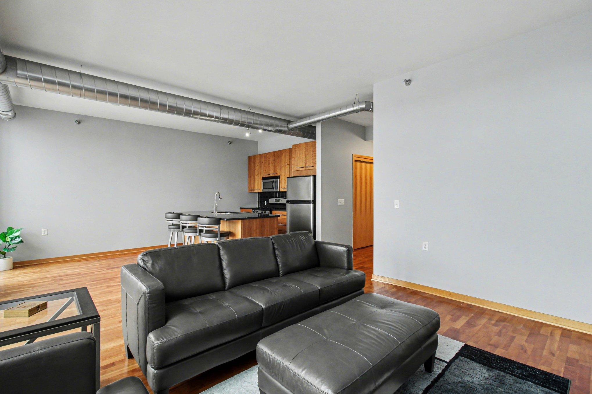 View of Residential at 1211 Lagoon Avenue #410, Minneapolis MN 55408, Minneapolis (9 of 21) - Mike Wilen | Minnesota Team Real Estate