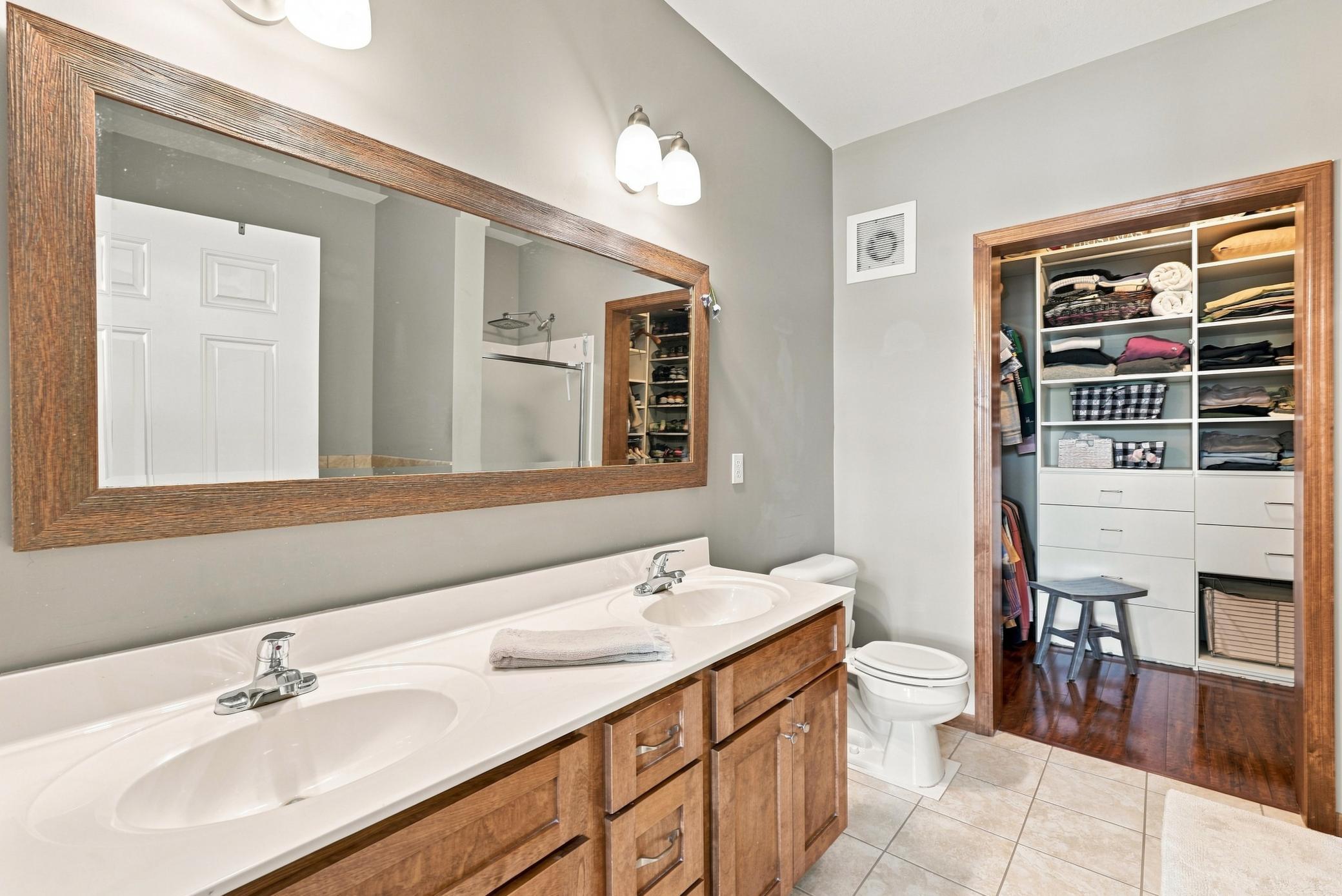 View of Residential at 150 Travelers Trail #323, Burnsville MN 55337, Burnsville (7 of 23) - Mike Wilen | Minnesota Team Real Estate
