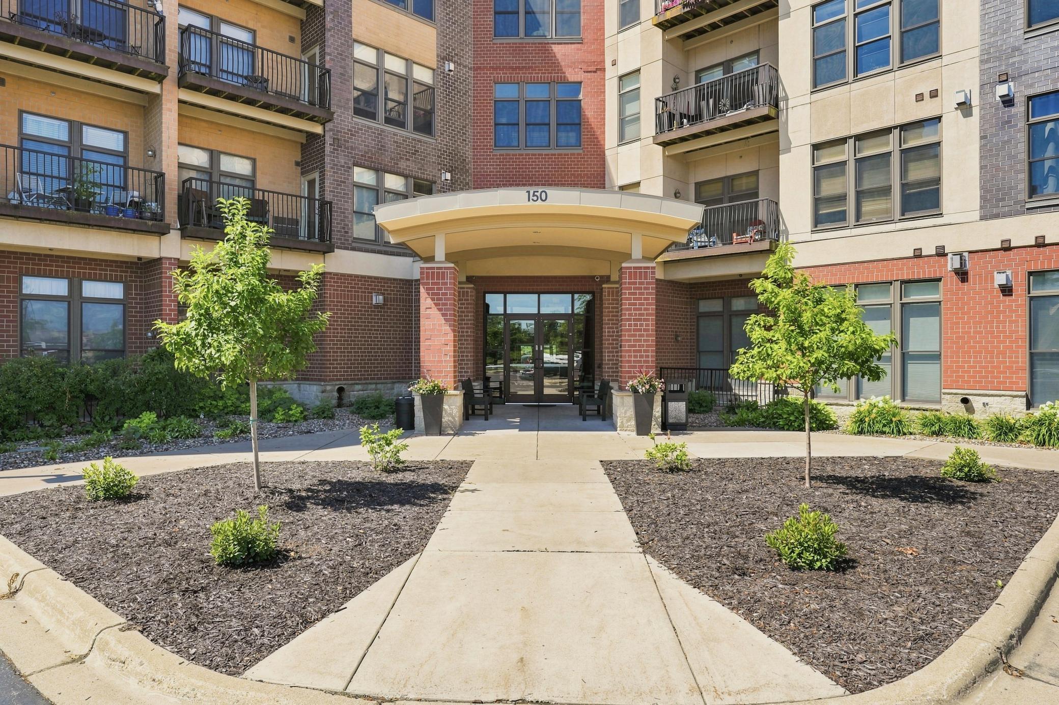 View of Residential at 150 Travelers Trail #323, Burnsville MN 55337, Burnsville (22 of 23) - Mike Wilen | Minnesota Team Real Estate