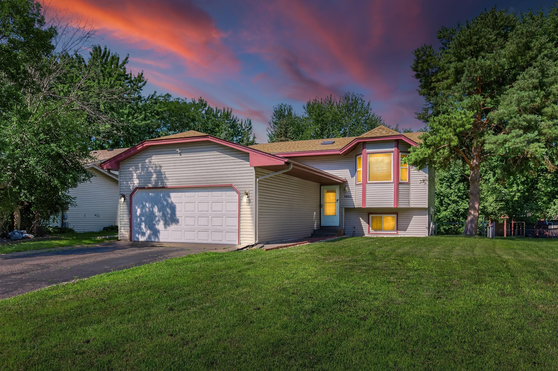 View of Residential at 1652 84th Court, Brooklyn Park MN 55444, Brooklyn Park (39 of 40) - Mike Wilen | Minnesota Team Real Estate