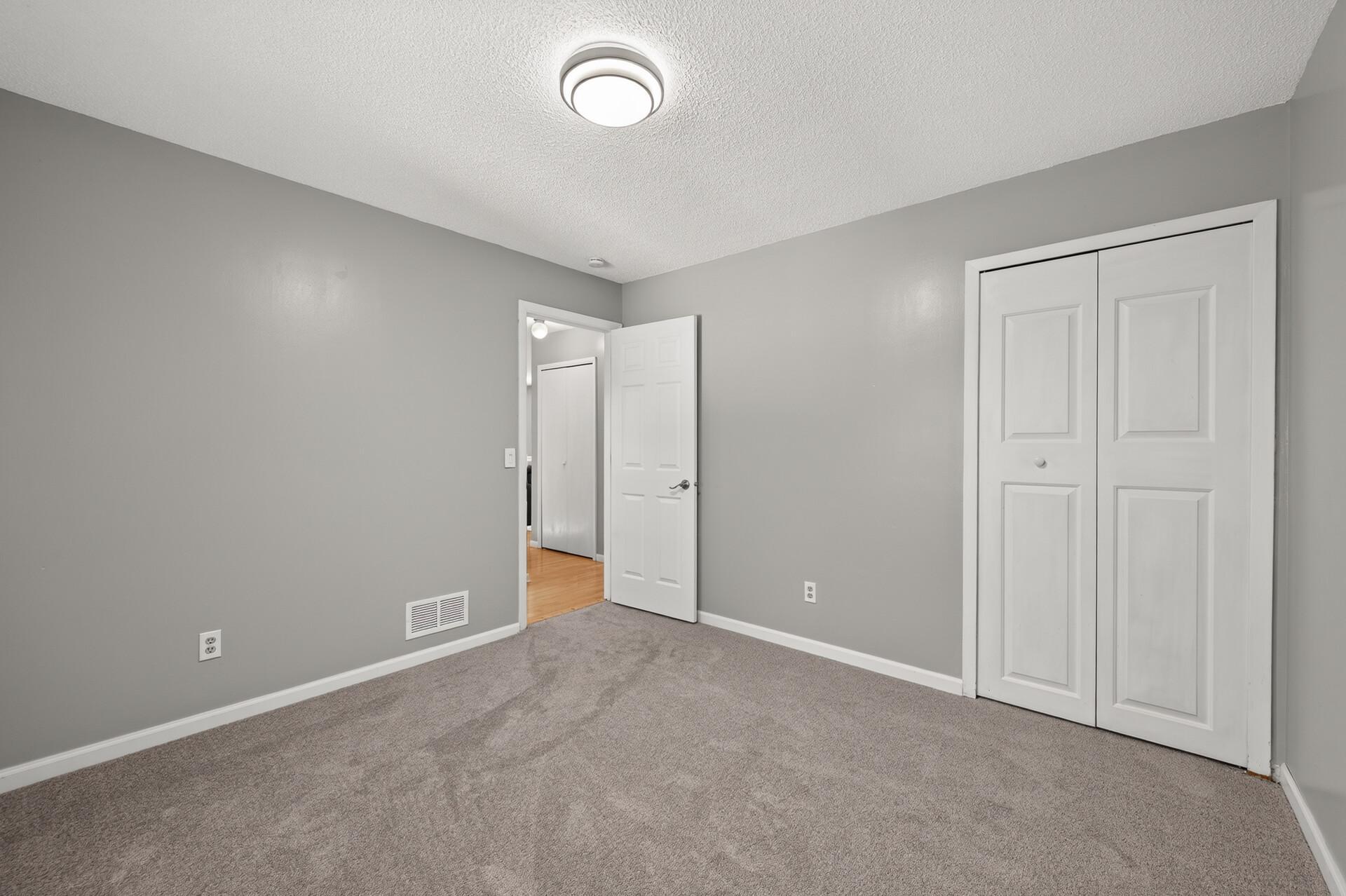 View of Residential at 1652 84th Court, Brooklyn Park MN 55444, Brooklyn Park (23 of 40) - Mike Wilen | Minnesota Team Real Estate