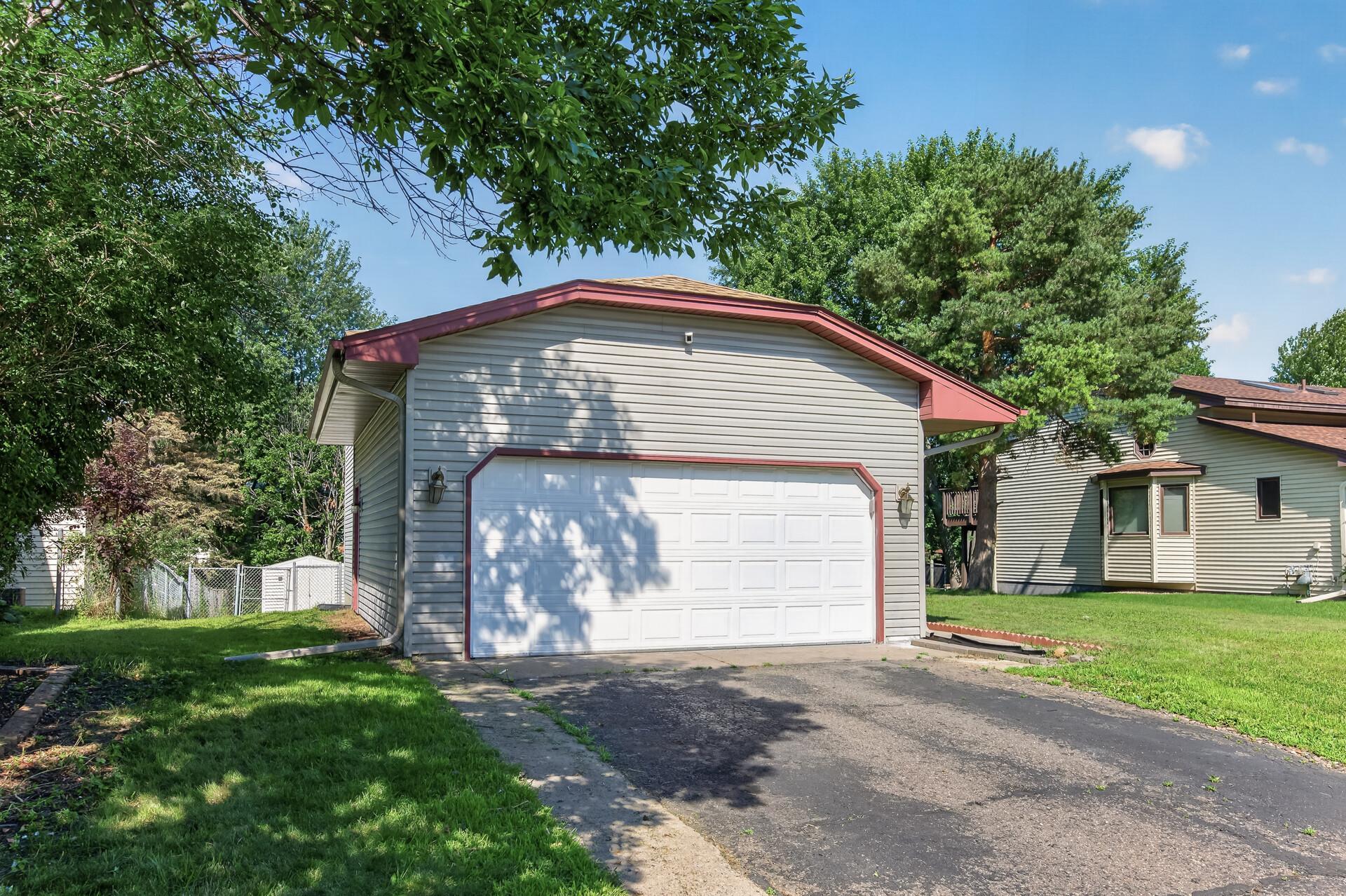 View of Residential at 1652 84th Court, Brooklyn Park MN 55444, Brooklyn Park (2 of 40) - Mike Wilen | Minnesota Team Real Estate