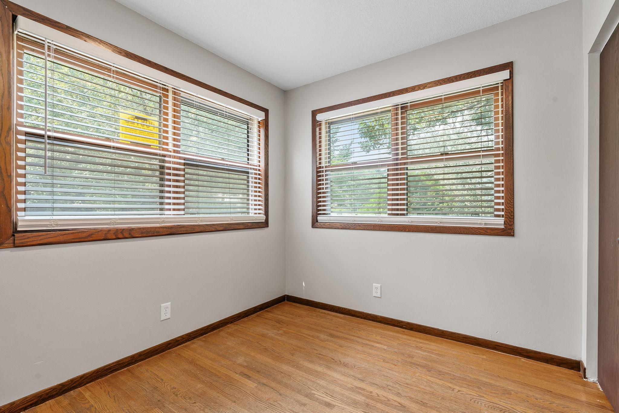 View of Residential at 3550 4th Street, Minneapolis MN 55412, Minneapolis (18 of 34) - Mike Wilen | Minnesota Team Real Estate