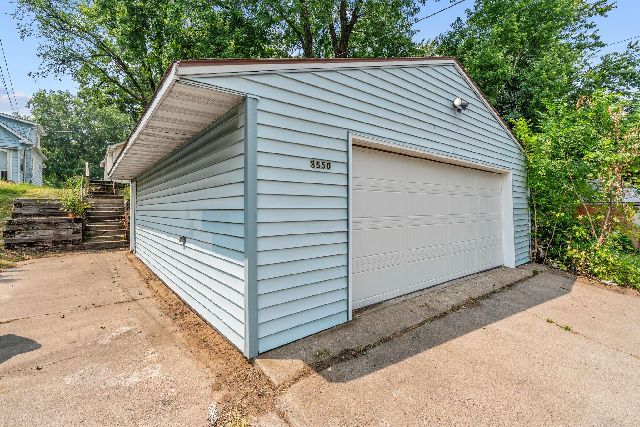 View of Residential at 3550 4th Street, Minneapolis MN 55412, Minneapolis (29 of 34) - Mike Wilen | Minnesota Team Real Estate