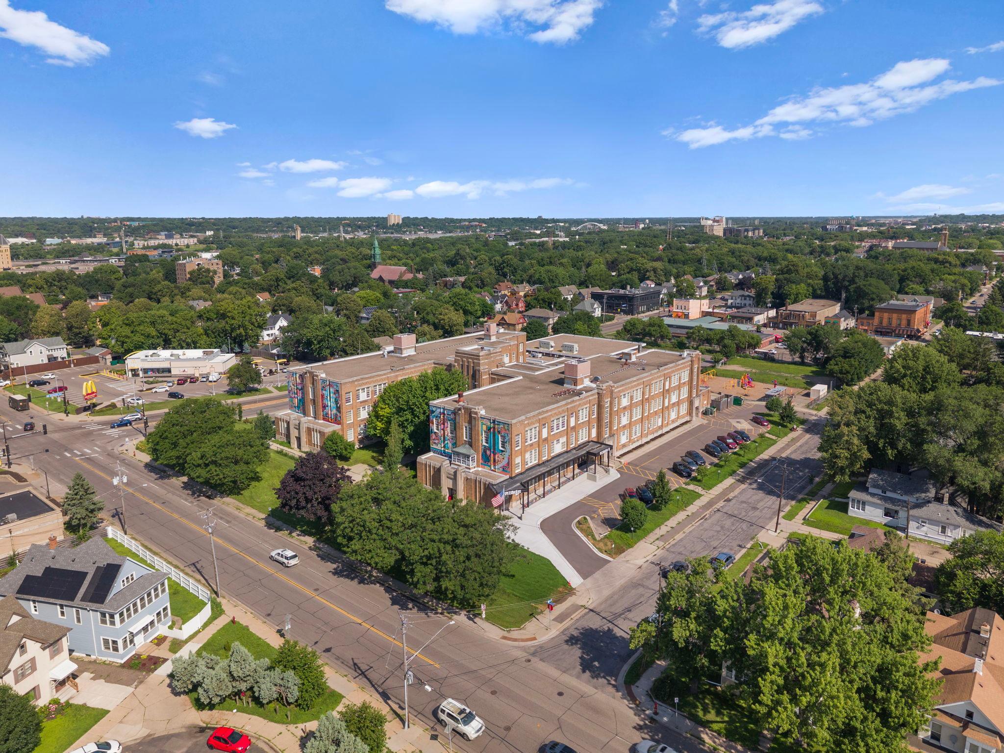 View of Residential Income at 901 4th Street, Minneapolis MN 55413, Minneapolis (42 of 44) - Mike Wilen | Minnesota Team Real Estate