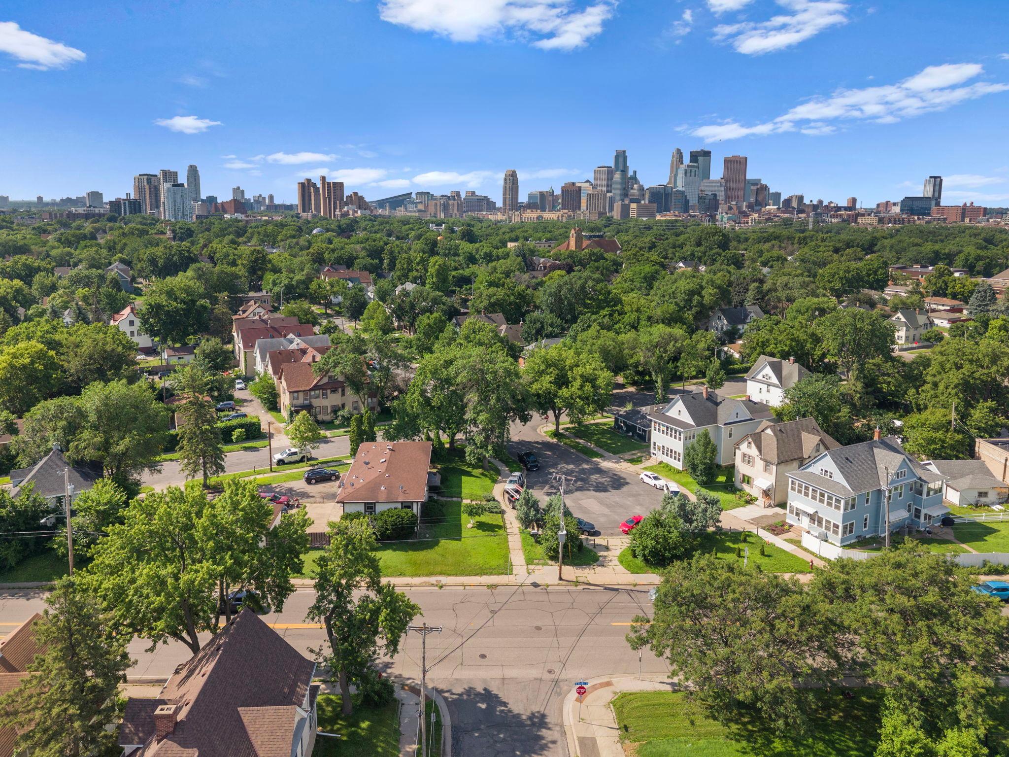 View of Residential Income at 901 4th Street, Minneapolis MN 55413, Minneapolis (39 of 44) - Mike Wilen | Minnesota Team Real Estate